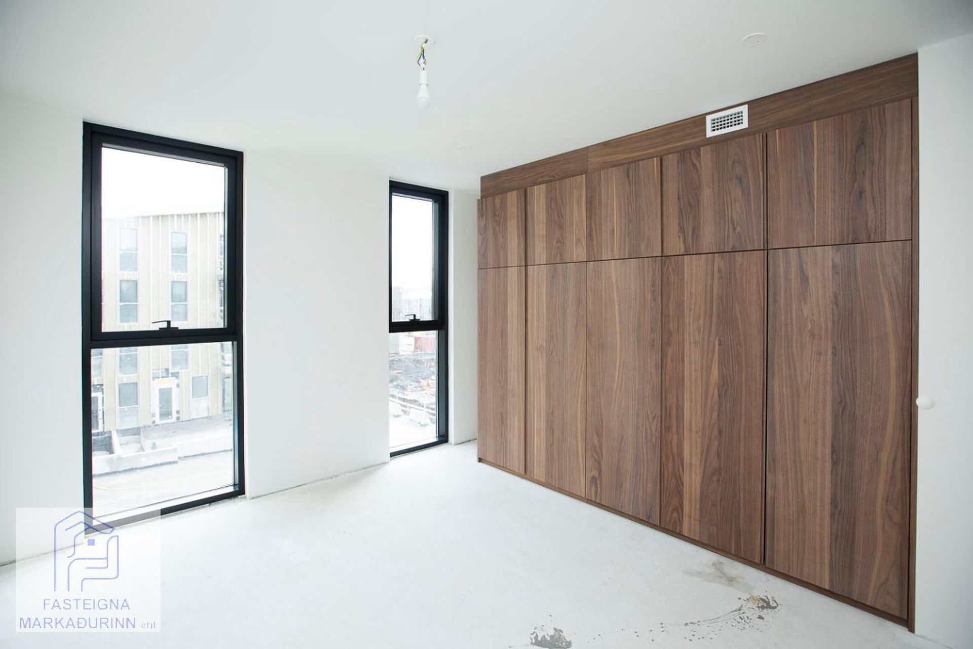 Hallgerðargata 9, 105 Reykjavík