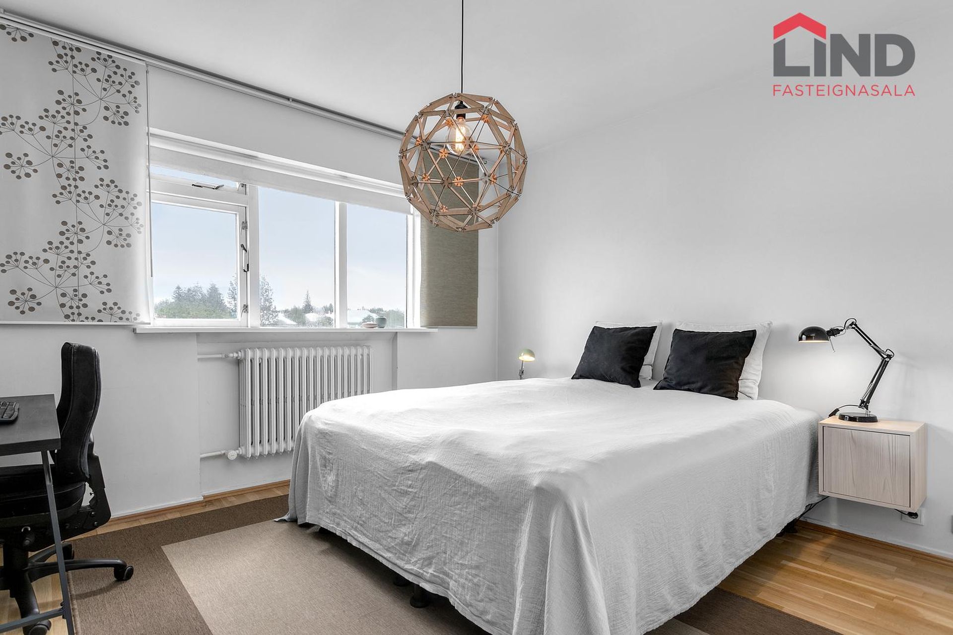 Eskihlíð 10, 105 Reykjavík