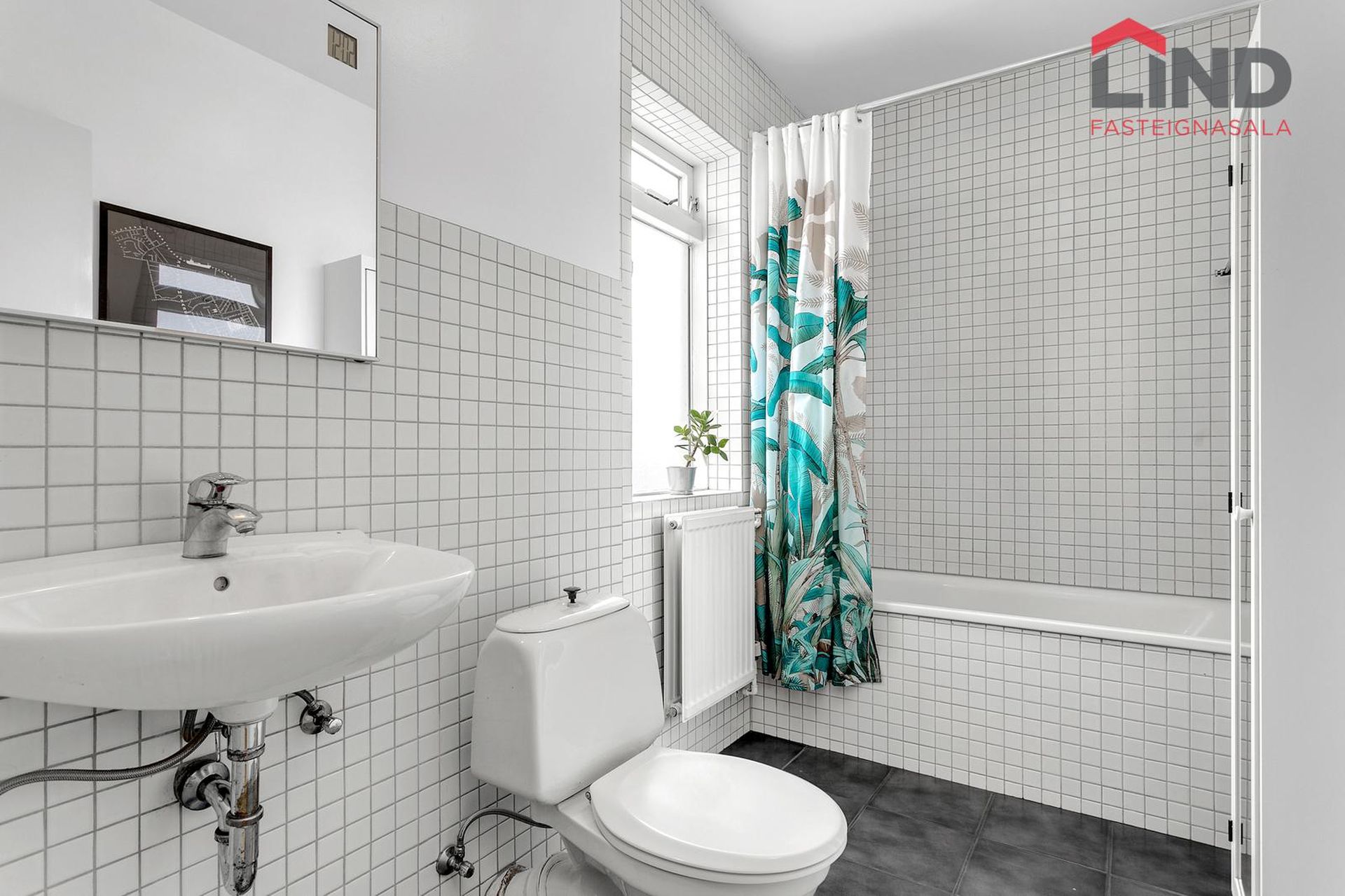 Eskihlíð 10, 105 Reykjavík