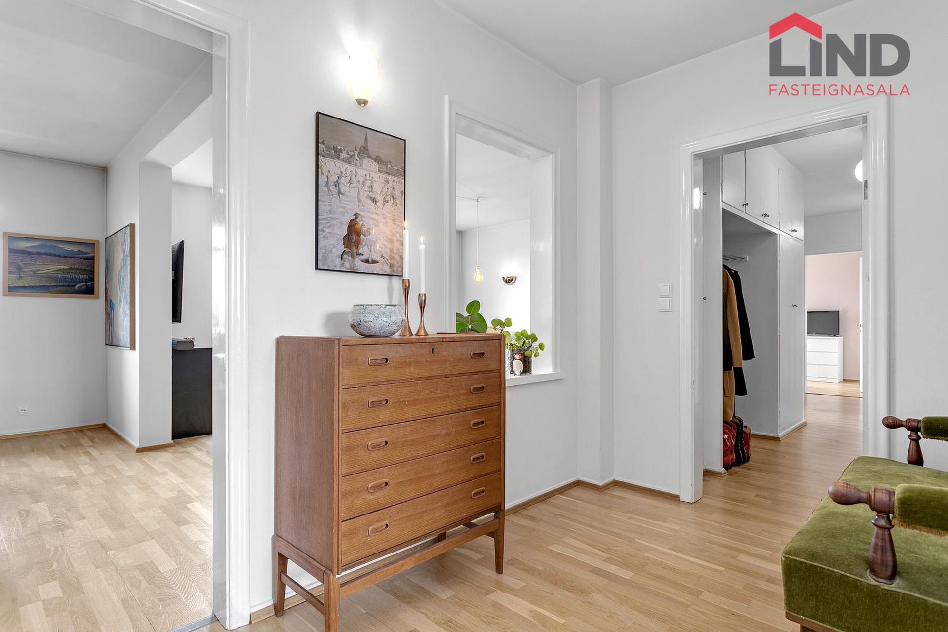 Eskihlíð 10, 105 Reykjavík