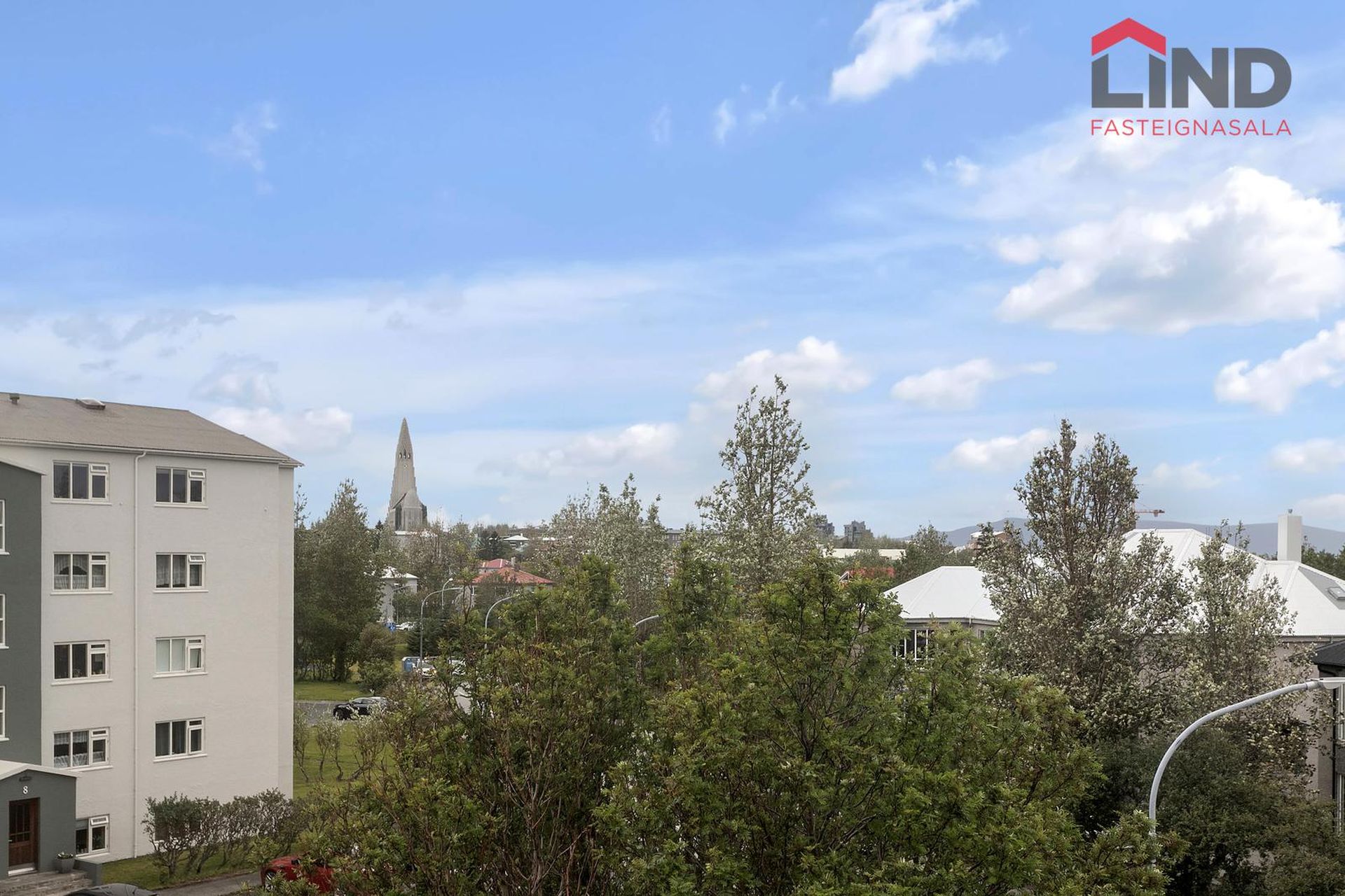 Eskihlíð 10, 105 Reykjavík