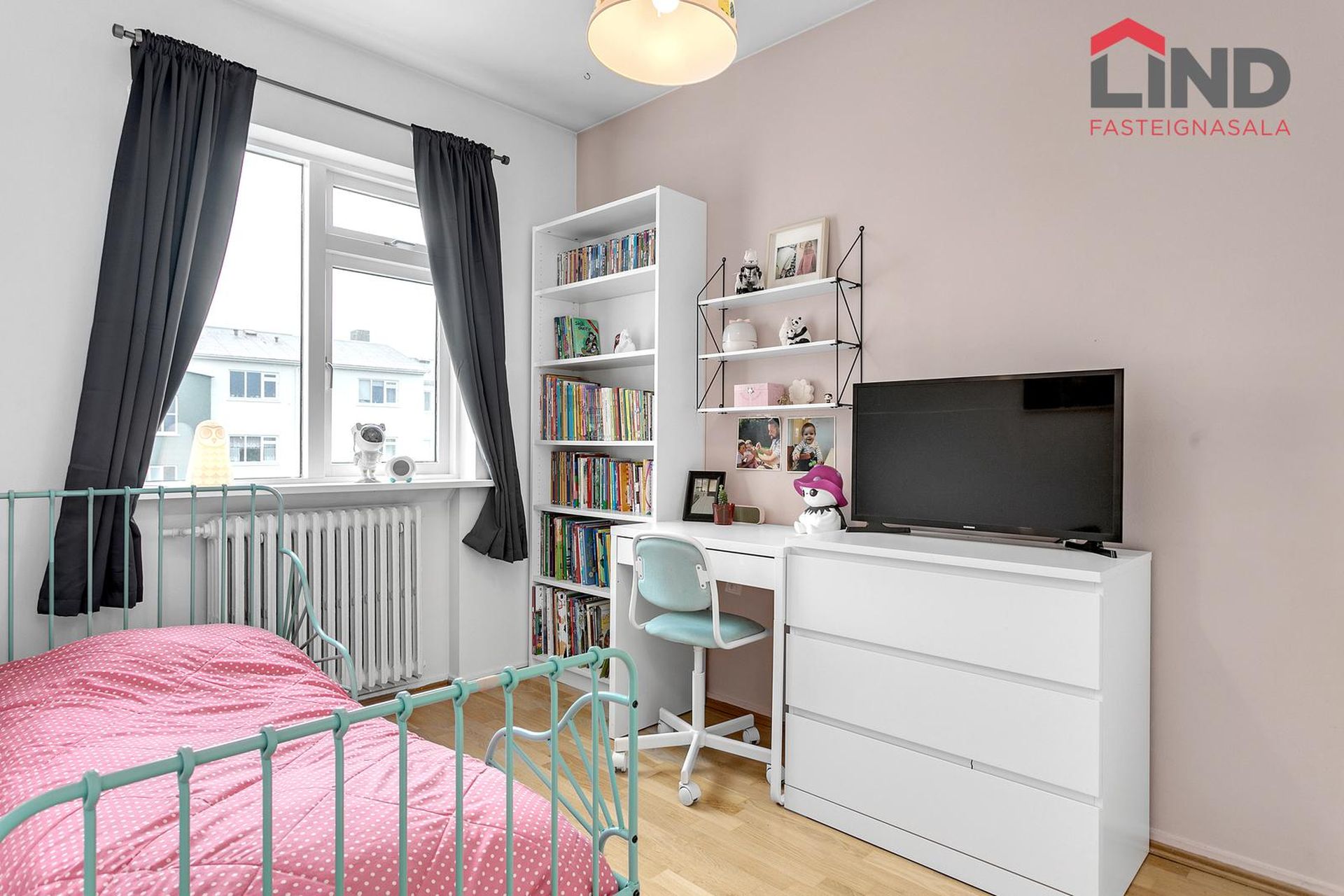 Eskihlíð 10, 105 Reykjavík