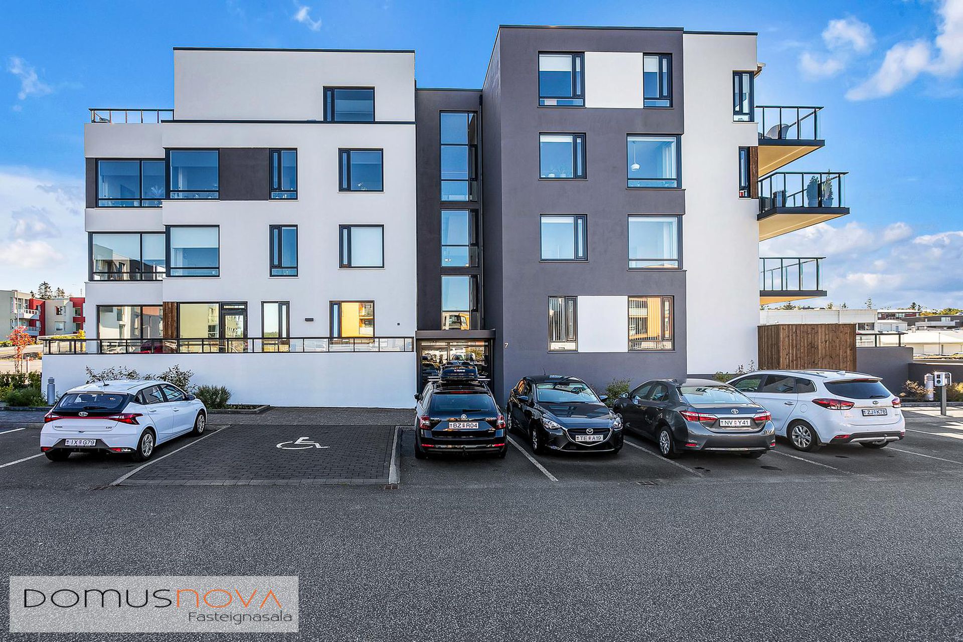 Naustavör 7, 200 Kópavogur