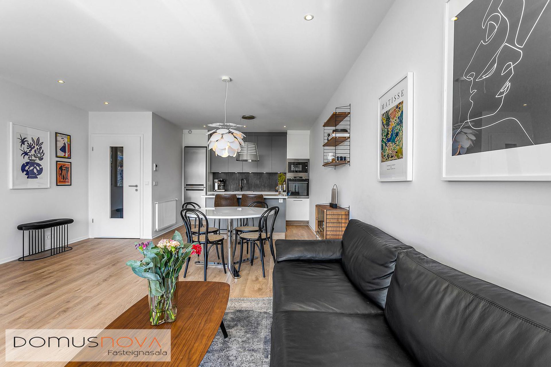 Naustavör 7, 200 Kópavogur