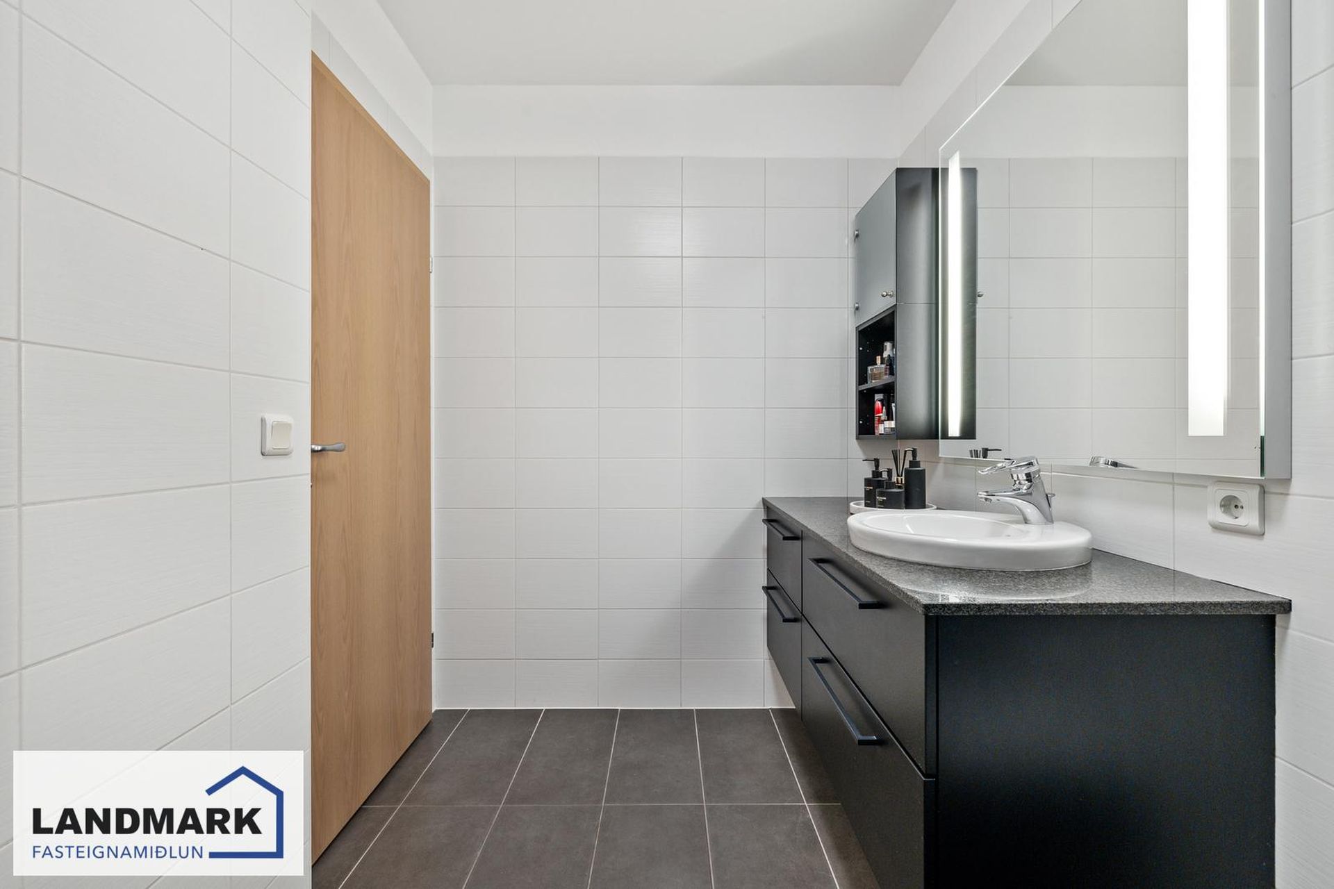 Reiðvað 1, 110 Reykjavík