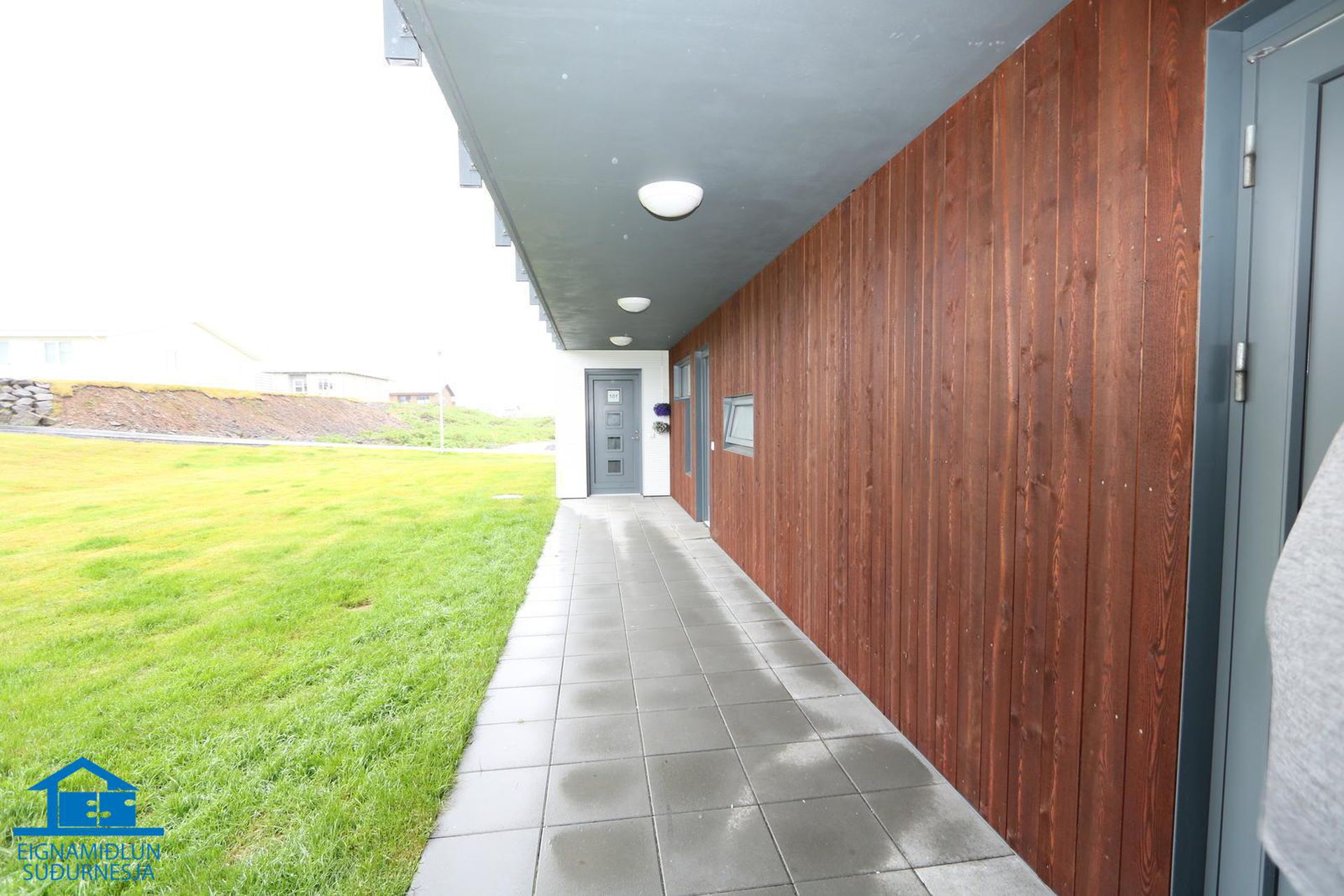 Dalsbraut 34, 260 Reykjanesbær