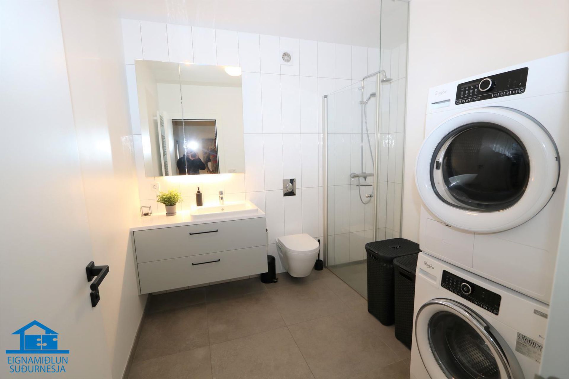 Dalsbraut 34, 260 Reykjanesbær