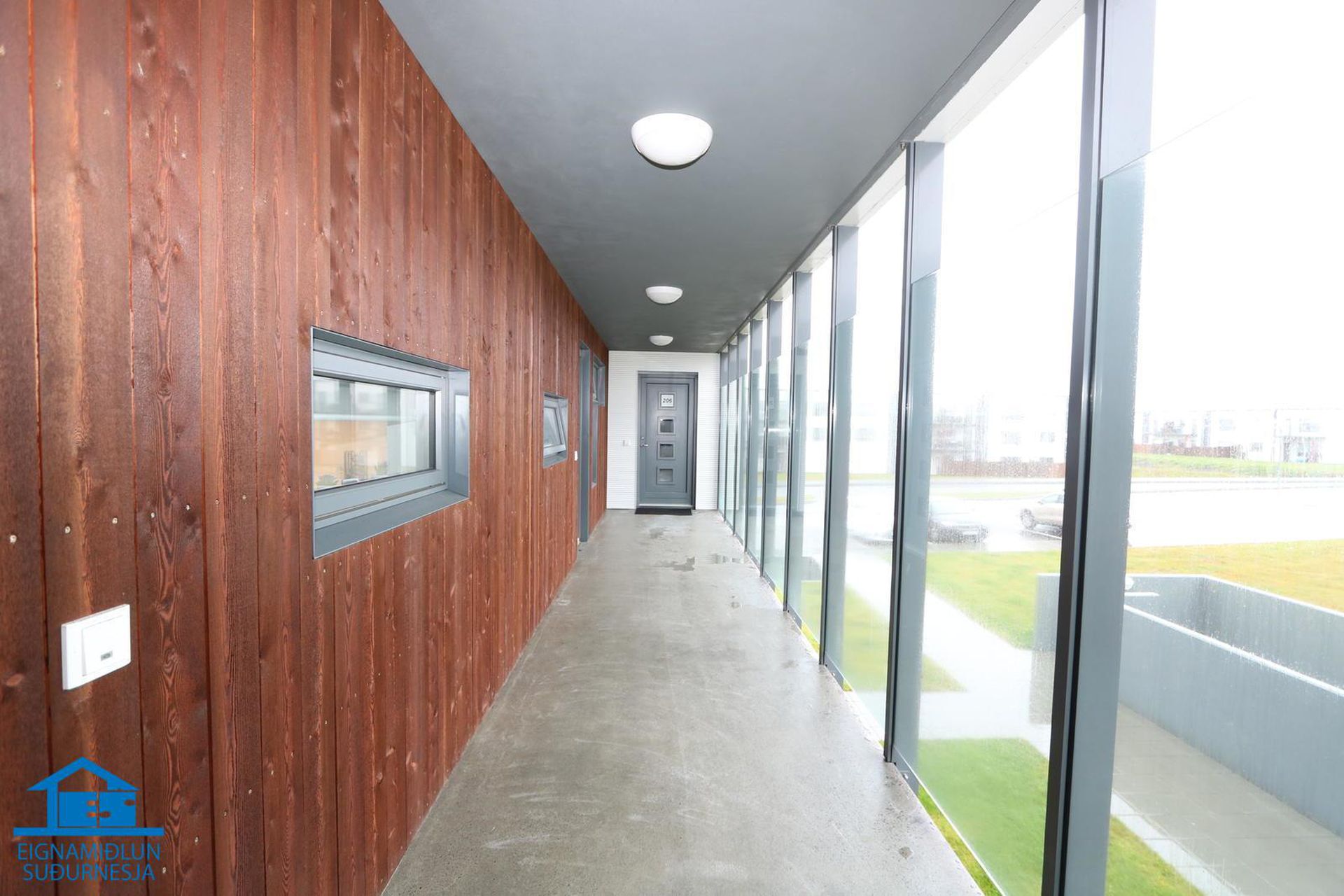 Dalsbraut 34, 260 Reykjanesbær