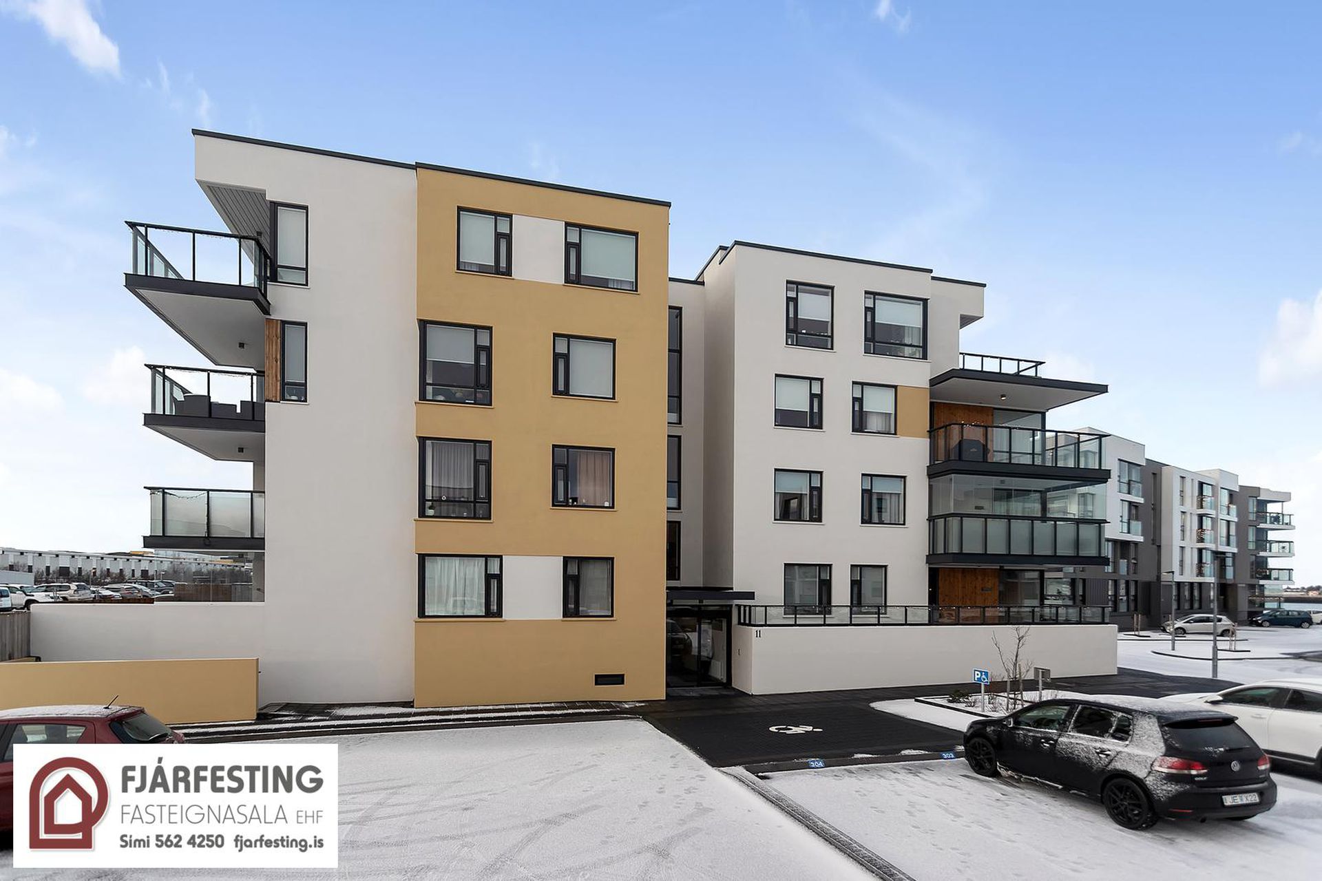 Naustavör 11, 200 Kópavogur