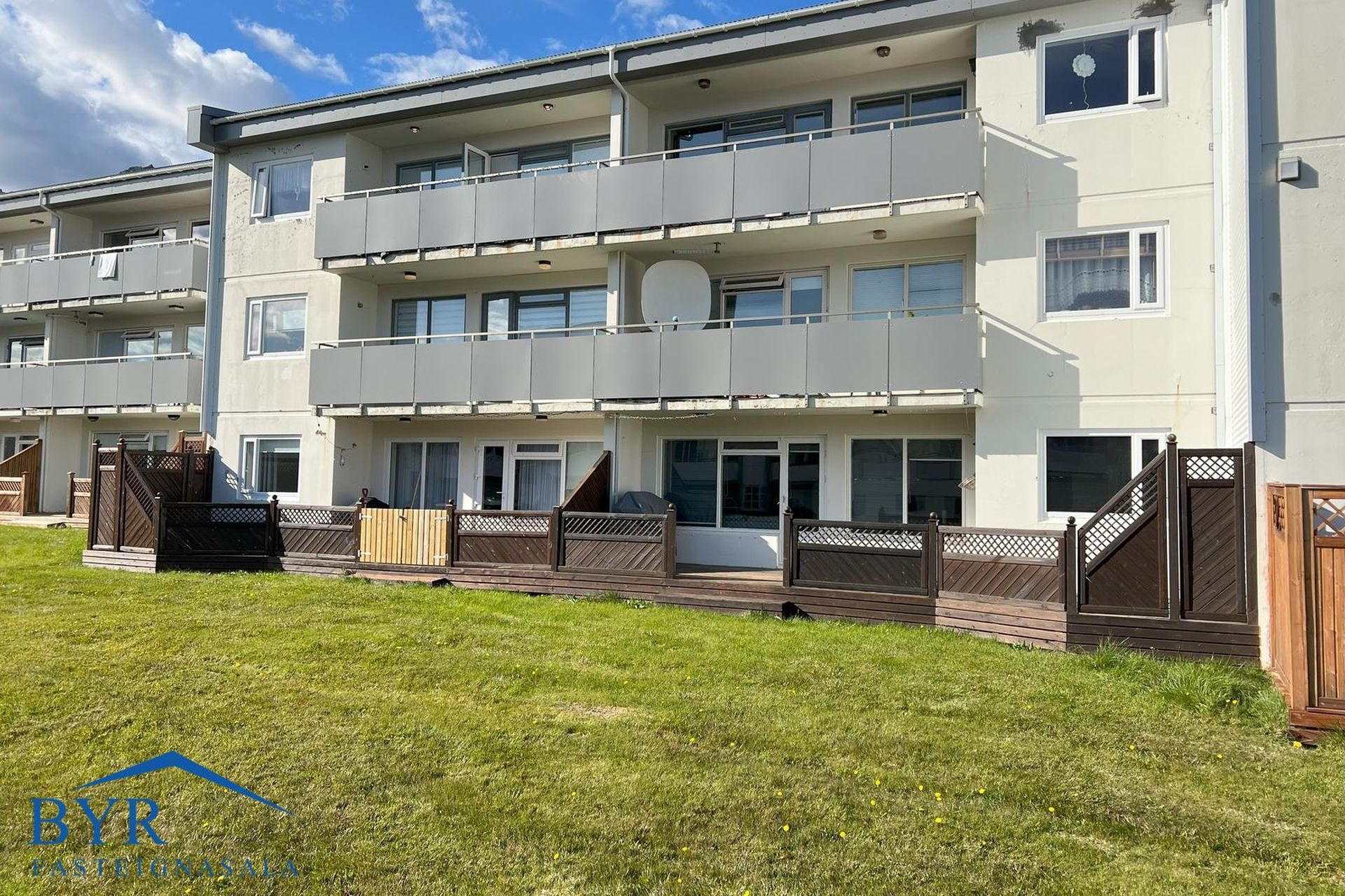 Nesbakki 15, 740 Fjarða