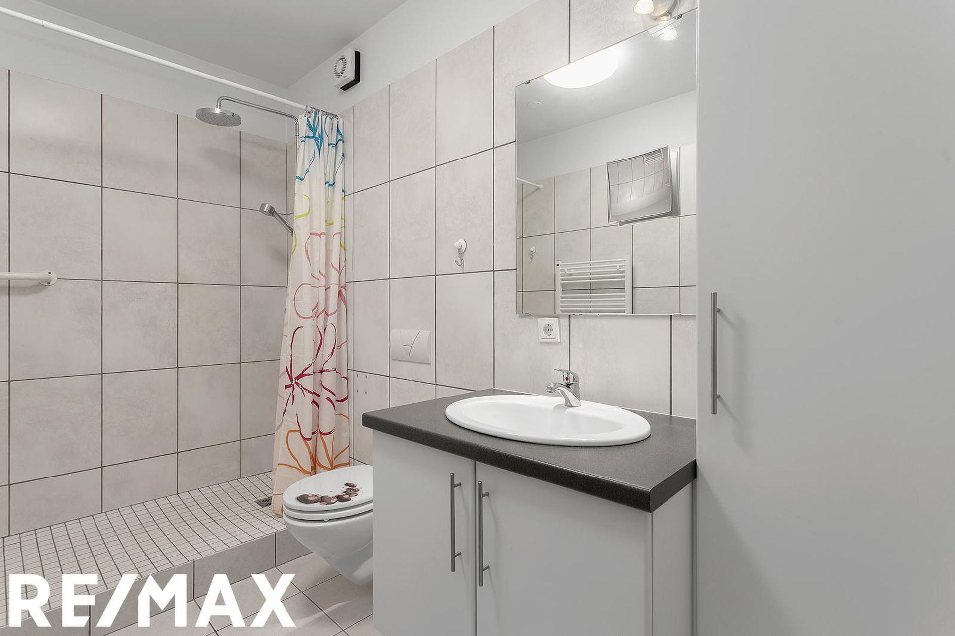 Þórðarsveigur 30, 113 Reykjavík