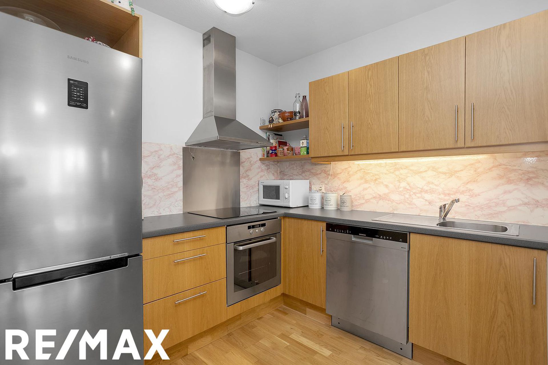 Þórðarsveigur 30, 113 Reykjavík