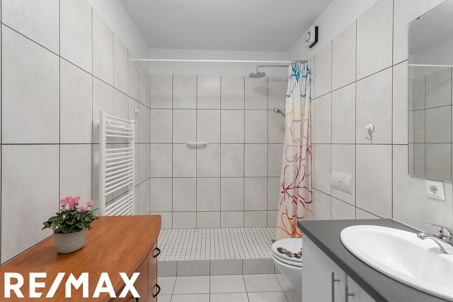 Þórðarsveigur 30, 113 Reykjavík