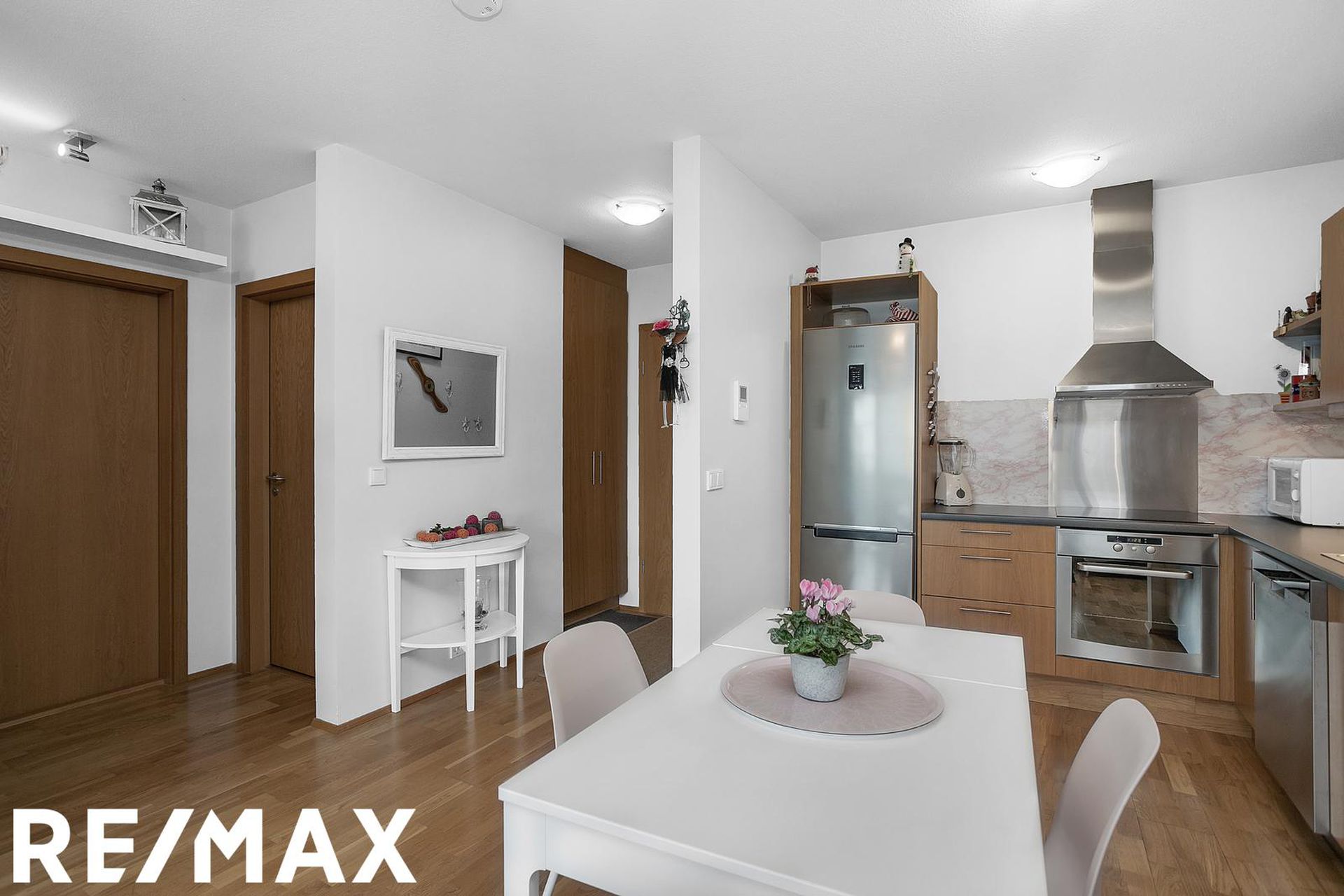 Þórðarsveigur 30, 113 Reykjavík