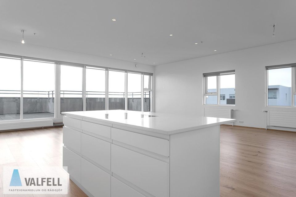 Stillholt 21, 300 Akranes