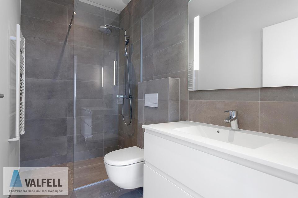 Stillholt 21, 300 Akranes