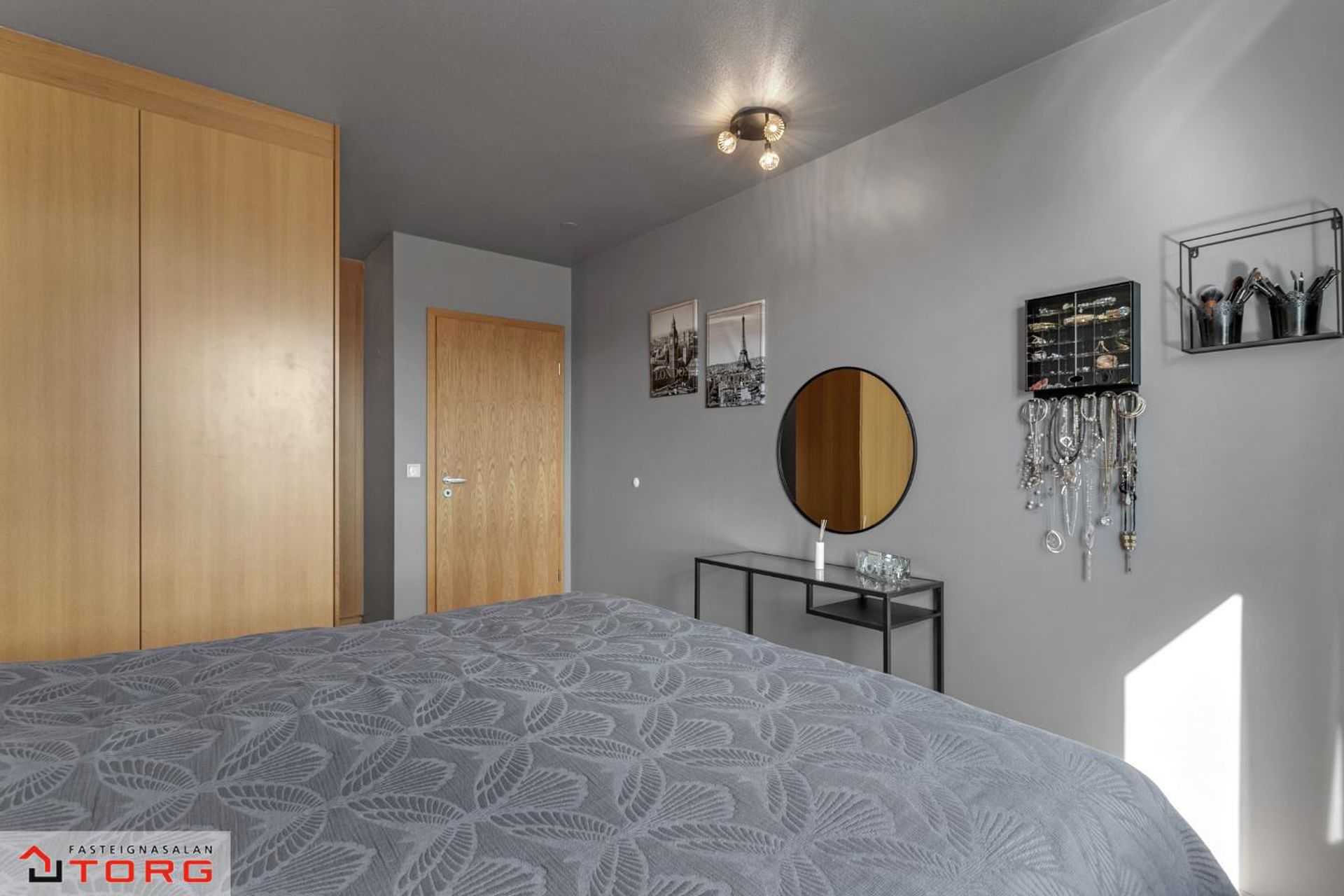 Ásakór 1, 203 Kópavogur