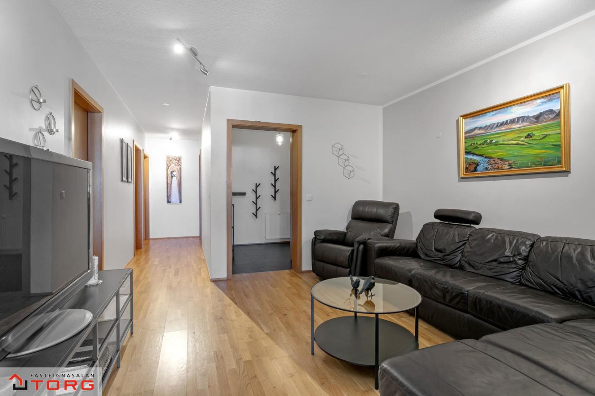 Ásakór 1, 203 Kópavogur