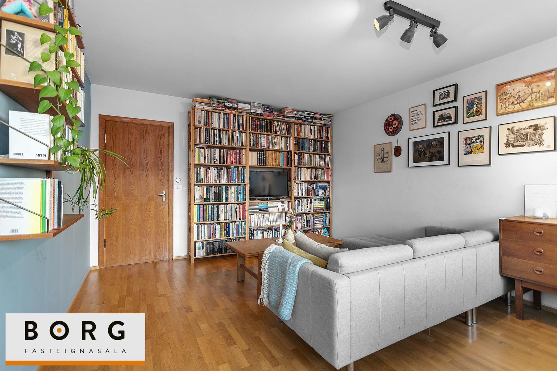Kaplaskjólsvegur 53, 107 Reykjavík