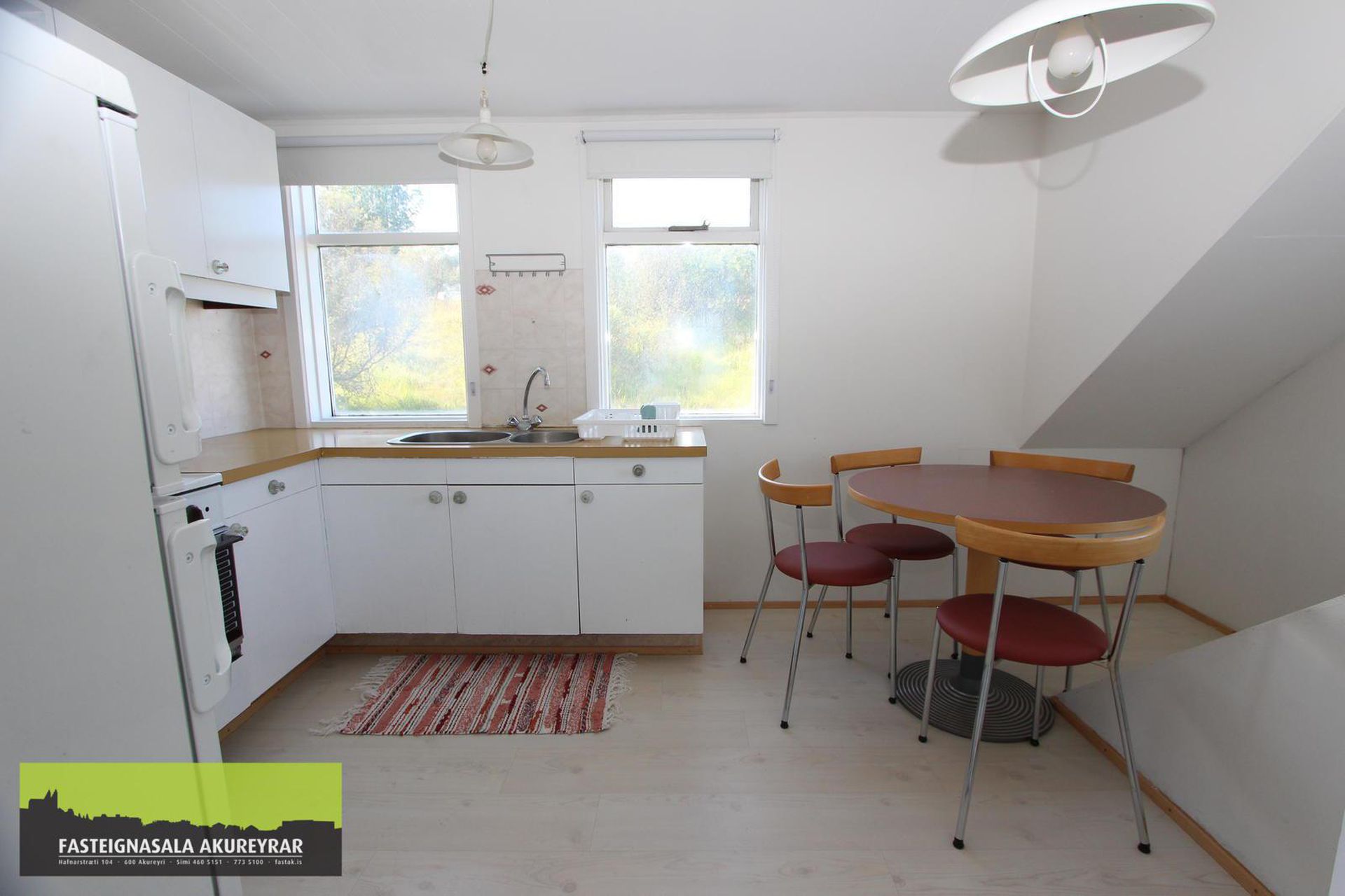 Munkaþverárstræti 5, 600 Akureyri