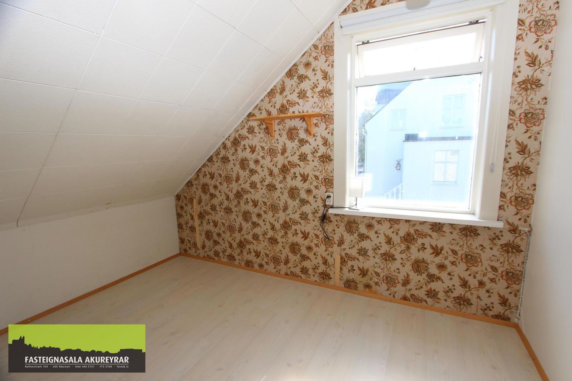 Munkaþverárstræti 5, 600 Akureyri