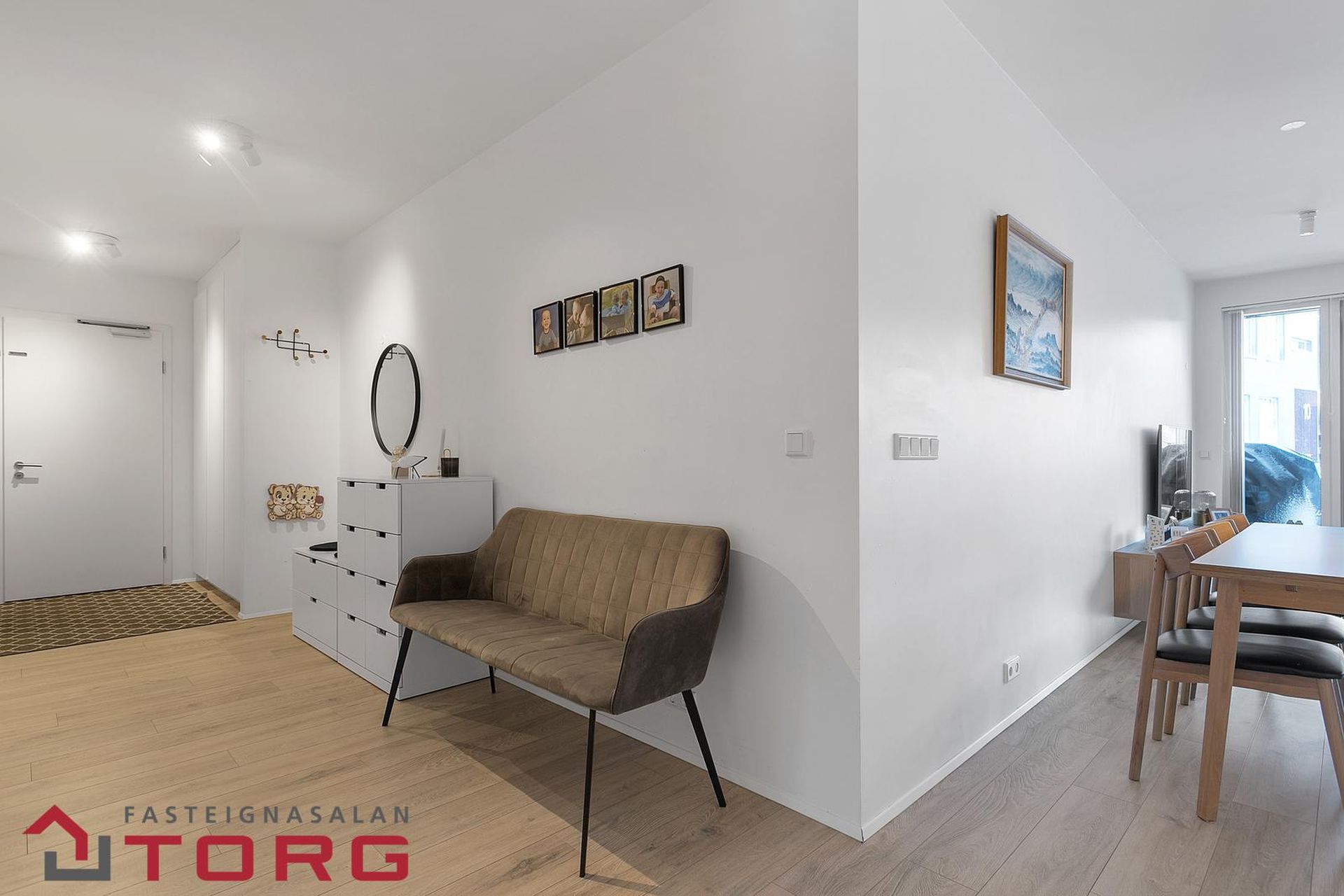 Vinastræti 8 - 0105, 210 Garðabær