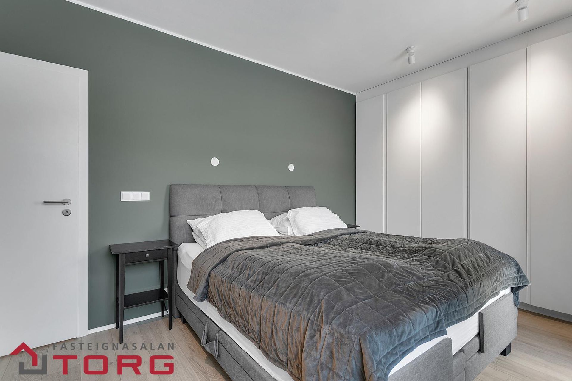 Vinastræti 8 - 0105, 210 Garðabær