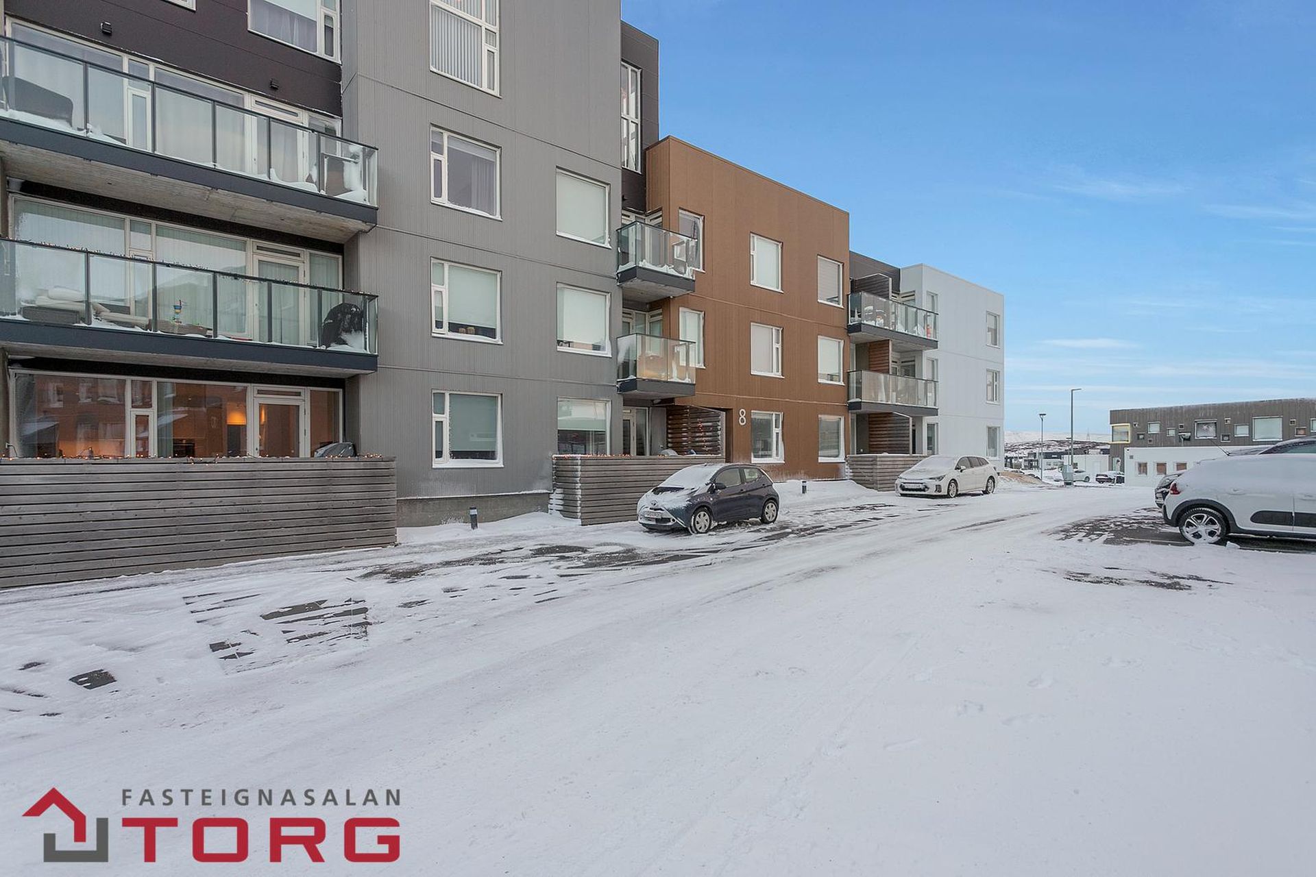 Vinastræti 8 - 0105, 210 Garðabær