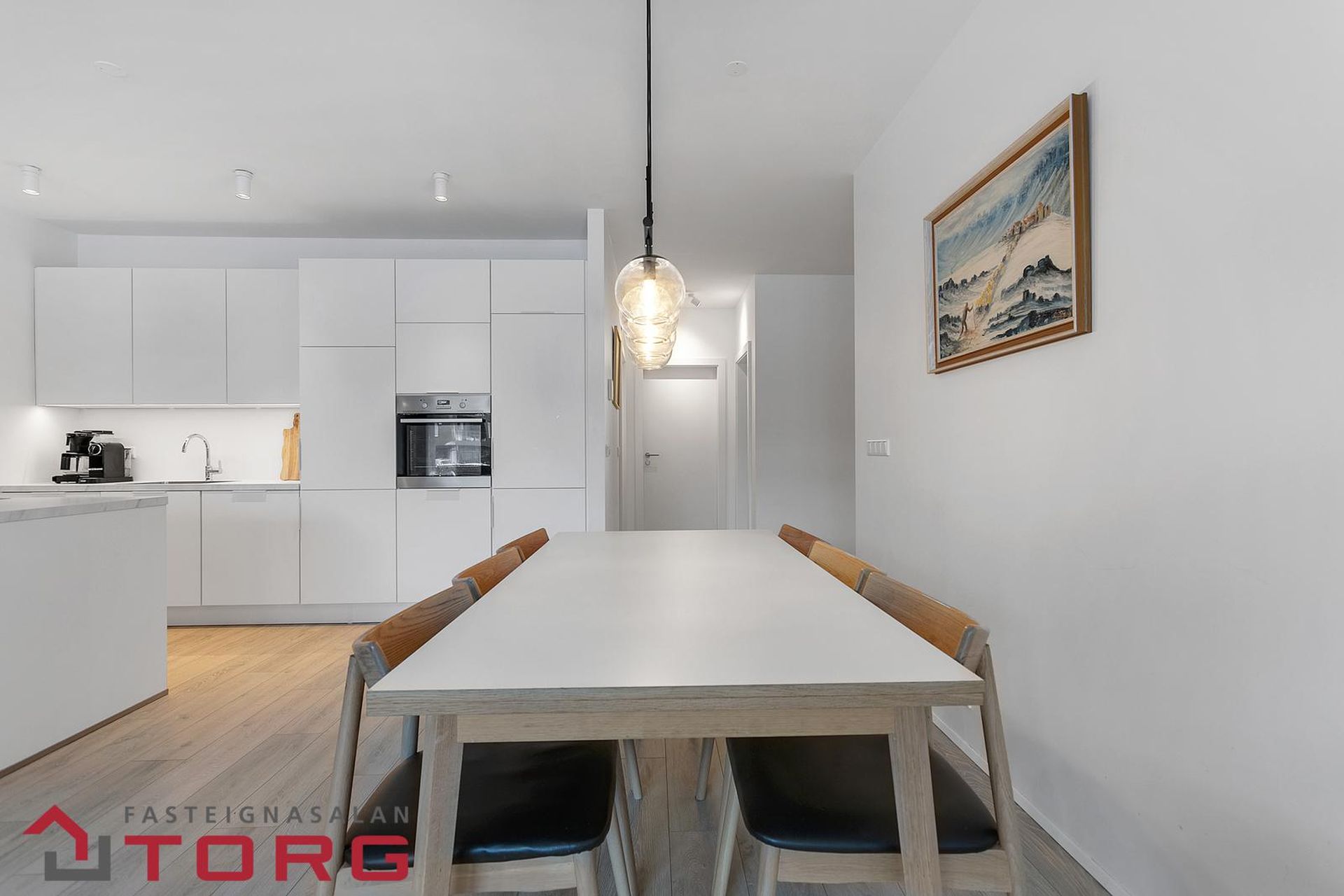 Vinastræti 8 - 0105, 210 Garðabær