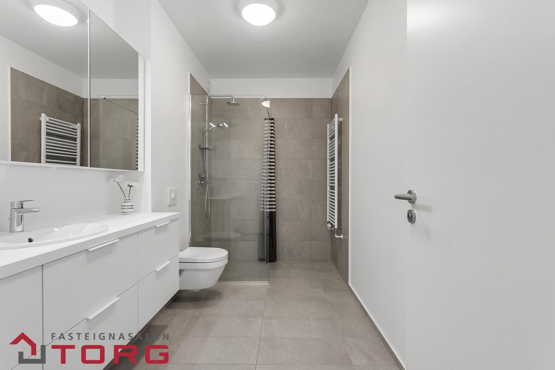 Vinastræti 8 - 0105, 210 Garðabær