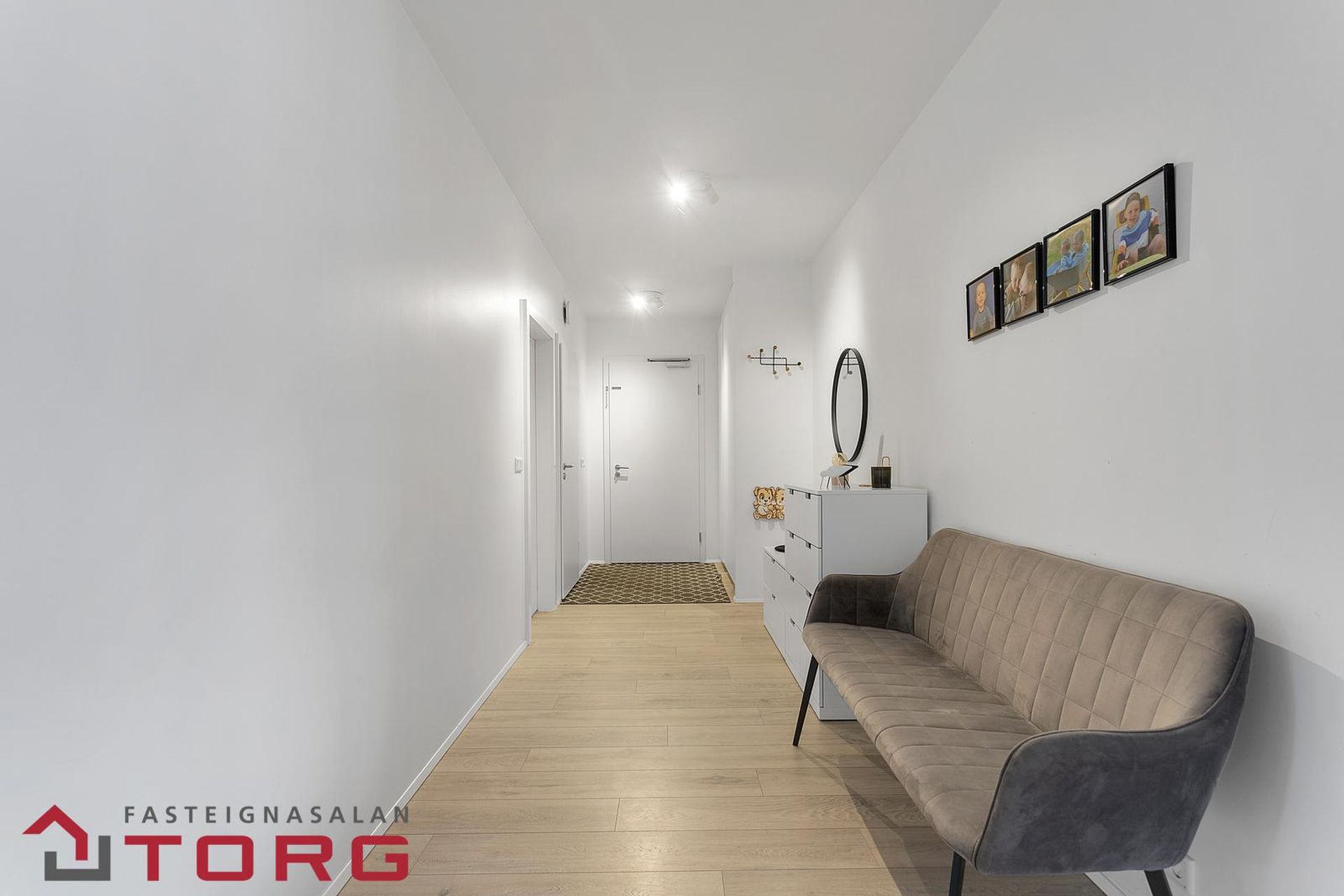 Vinastræti 8 - 0105, 210 Garðabær