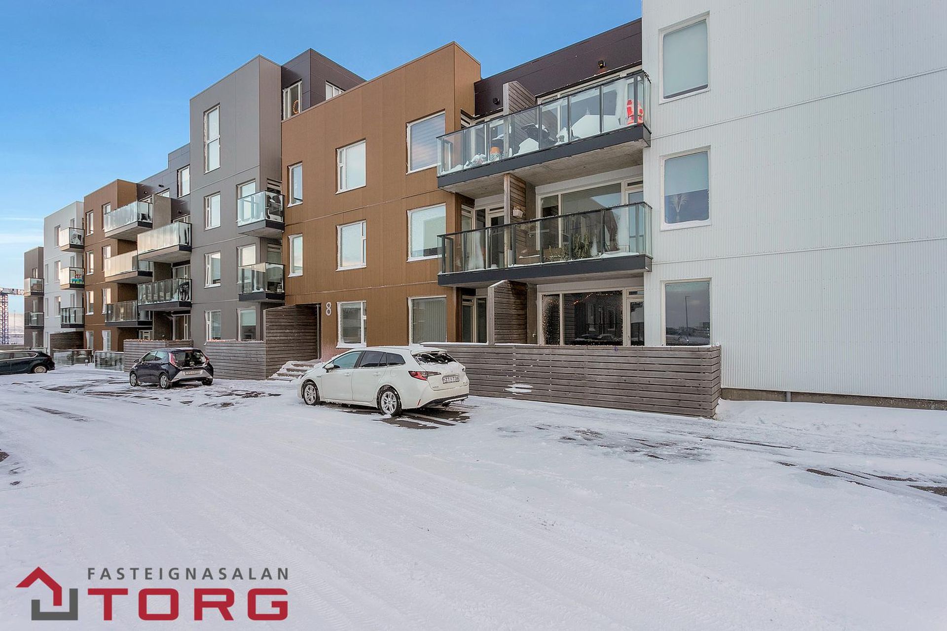 Vinastræti 8 - 0105, 210 Garðabær