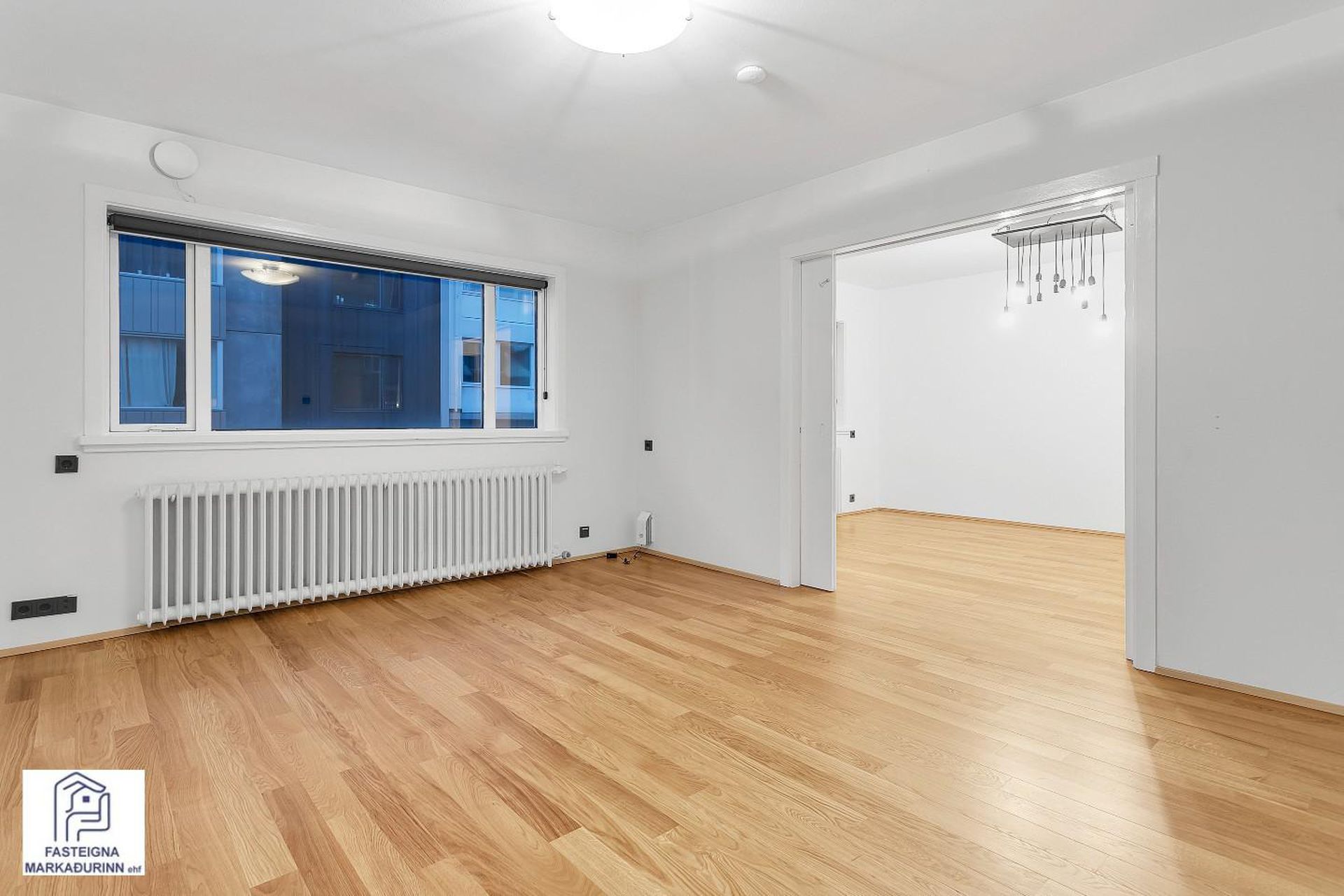 Hverfisgata 39, 101 Reykjavík