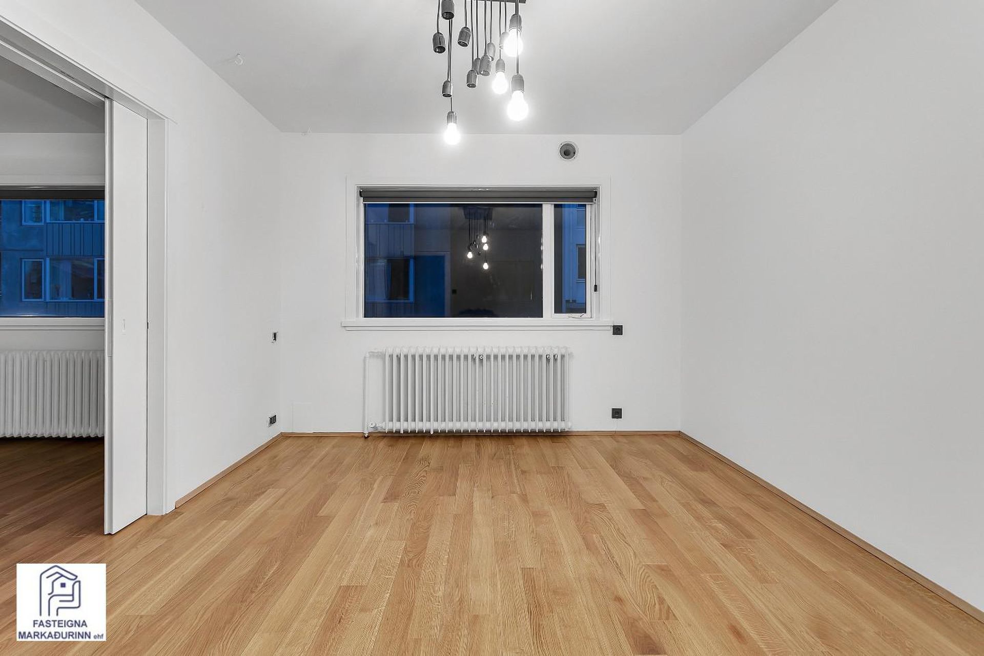 Hverfisgata 39, 101 Reykjavík