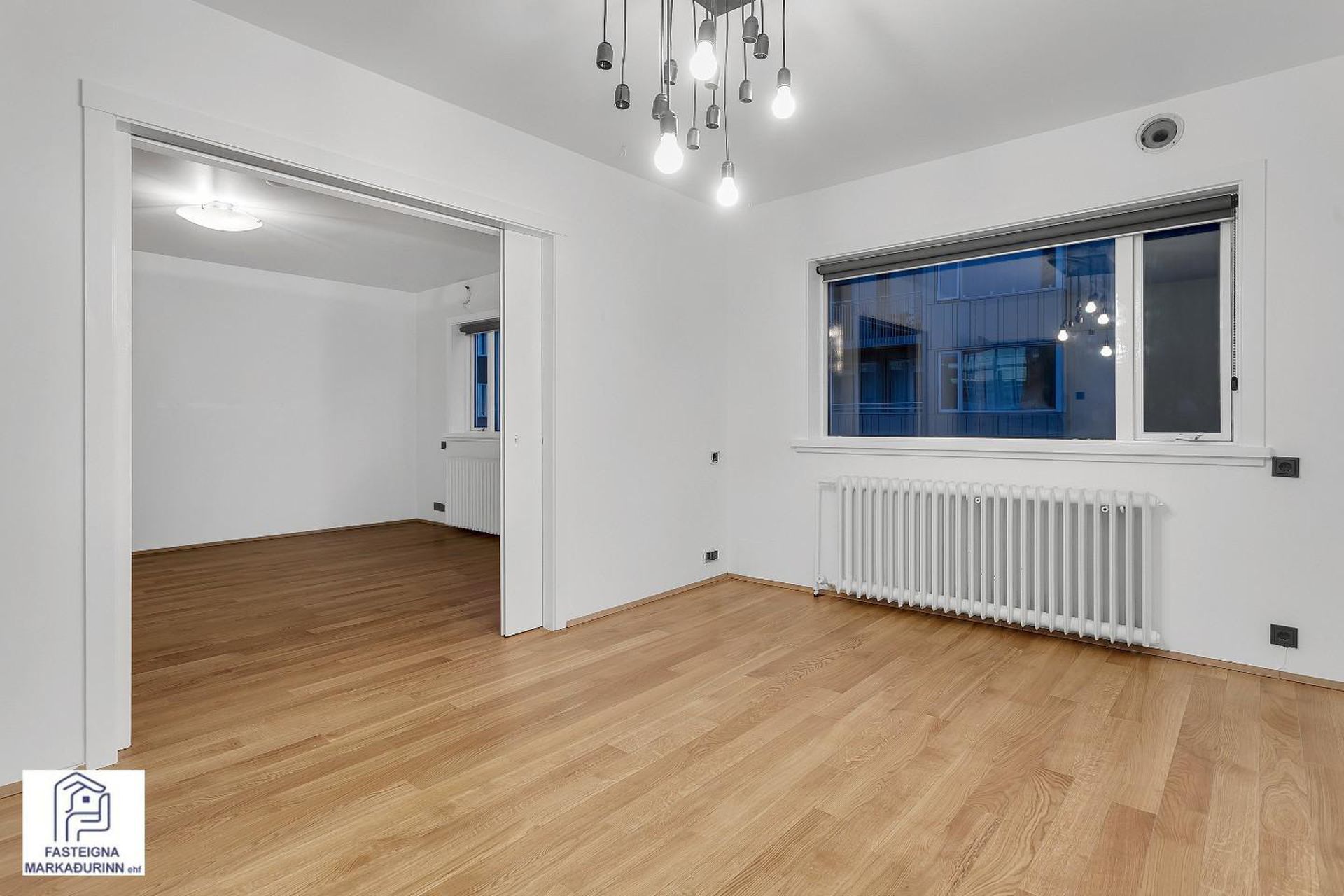 Hverfisgata 39, 101 Reykjavík