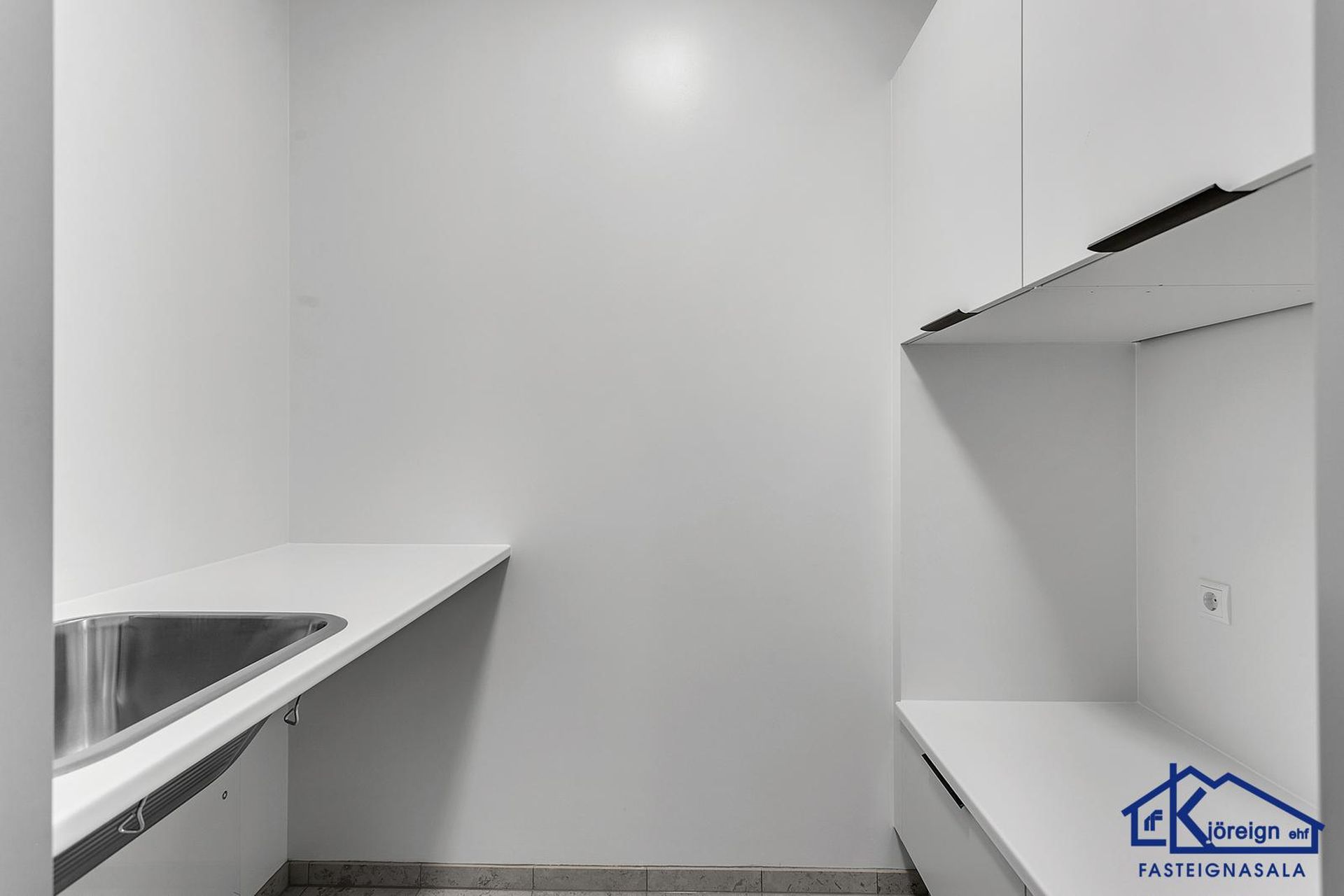 Nónsmári 11, 201 Kópavogur