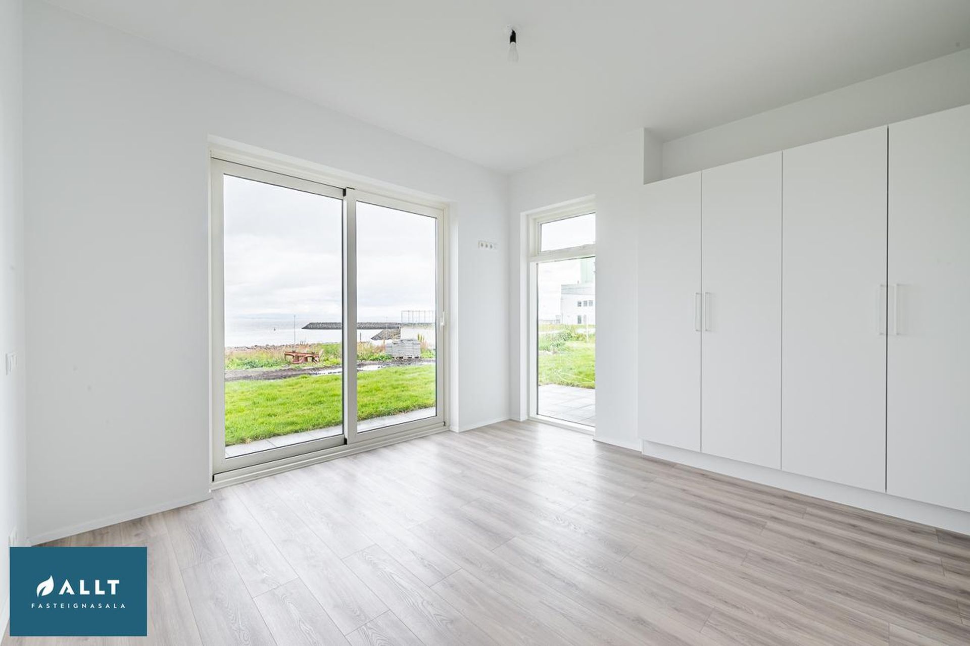 Suðurgata 92, 300 Akranes