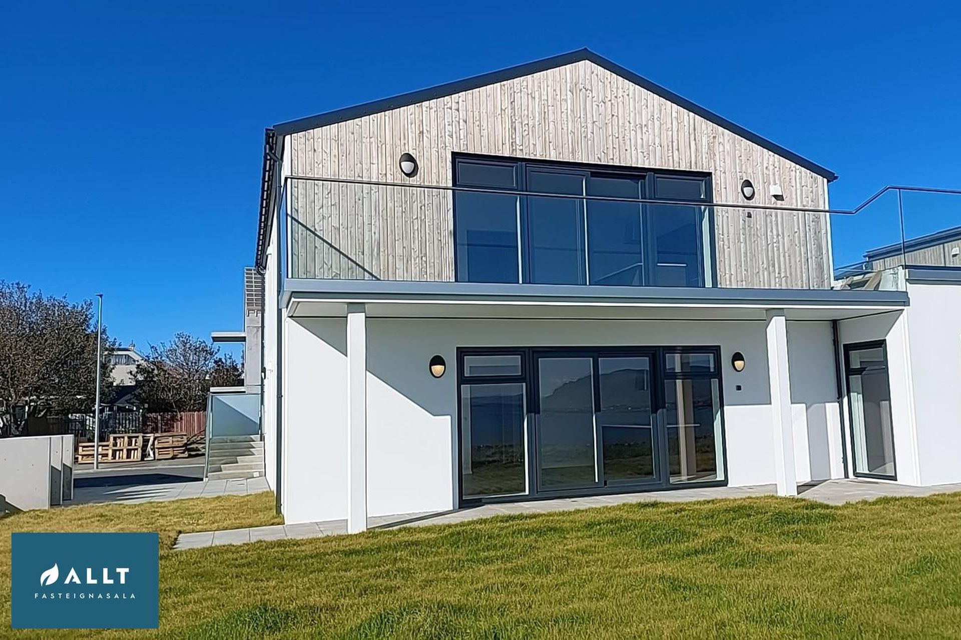Suðurgata 92, 300 Akranes