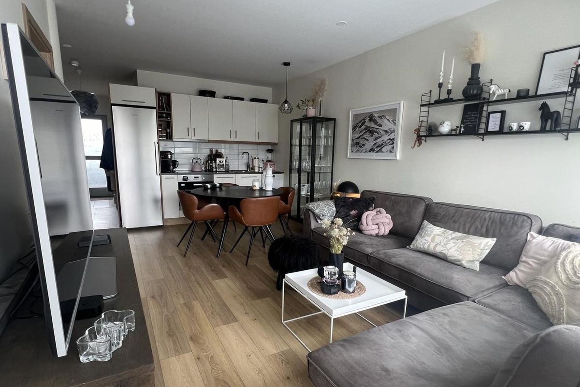 Kjarnagata 43, 600 Akureyri