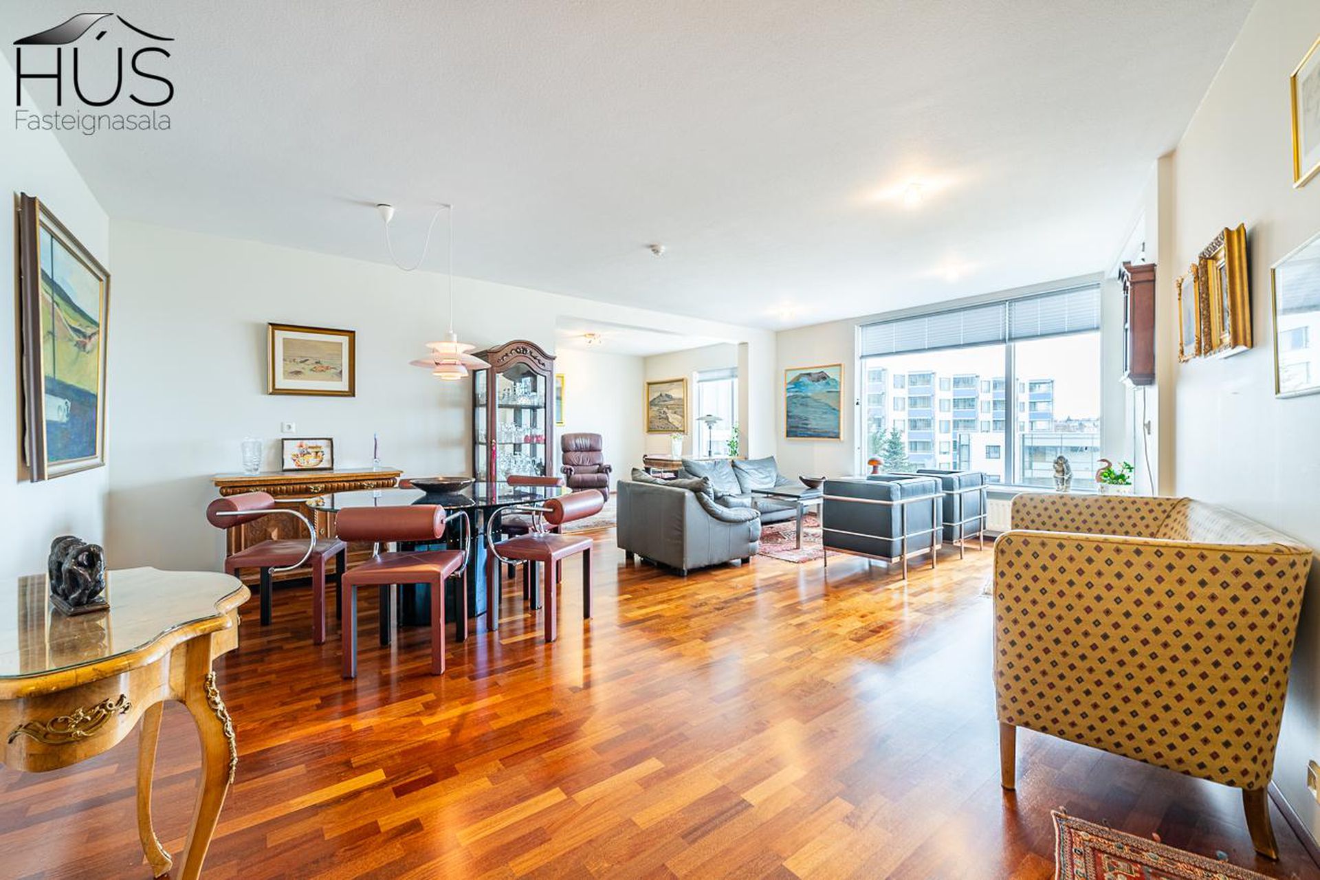 Sléttuvegur 17, 103 Reykjavík