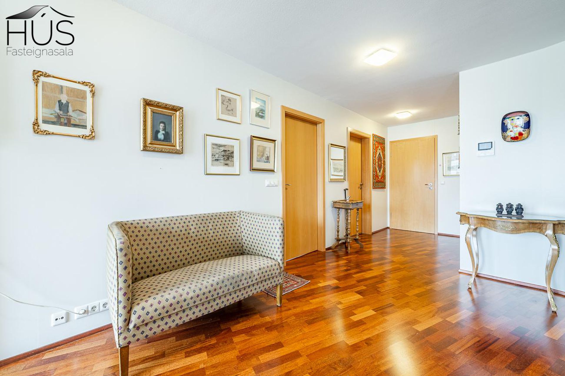 Sléttuvegur 17, 103 Reykjavík