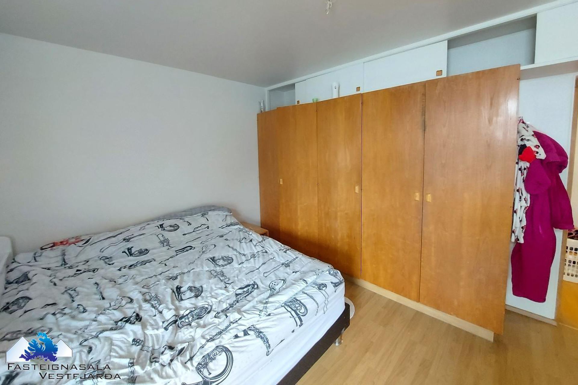 Fjarðarstræti 6, 400 Ísafjarðarbær