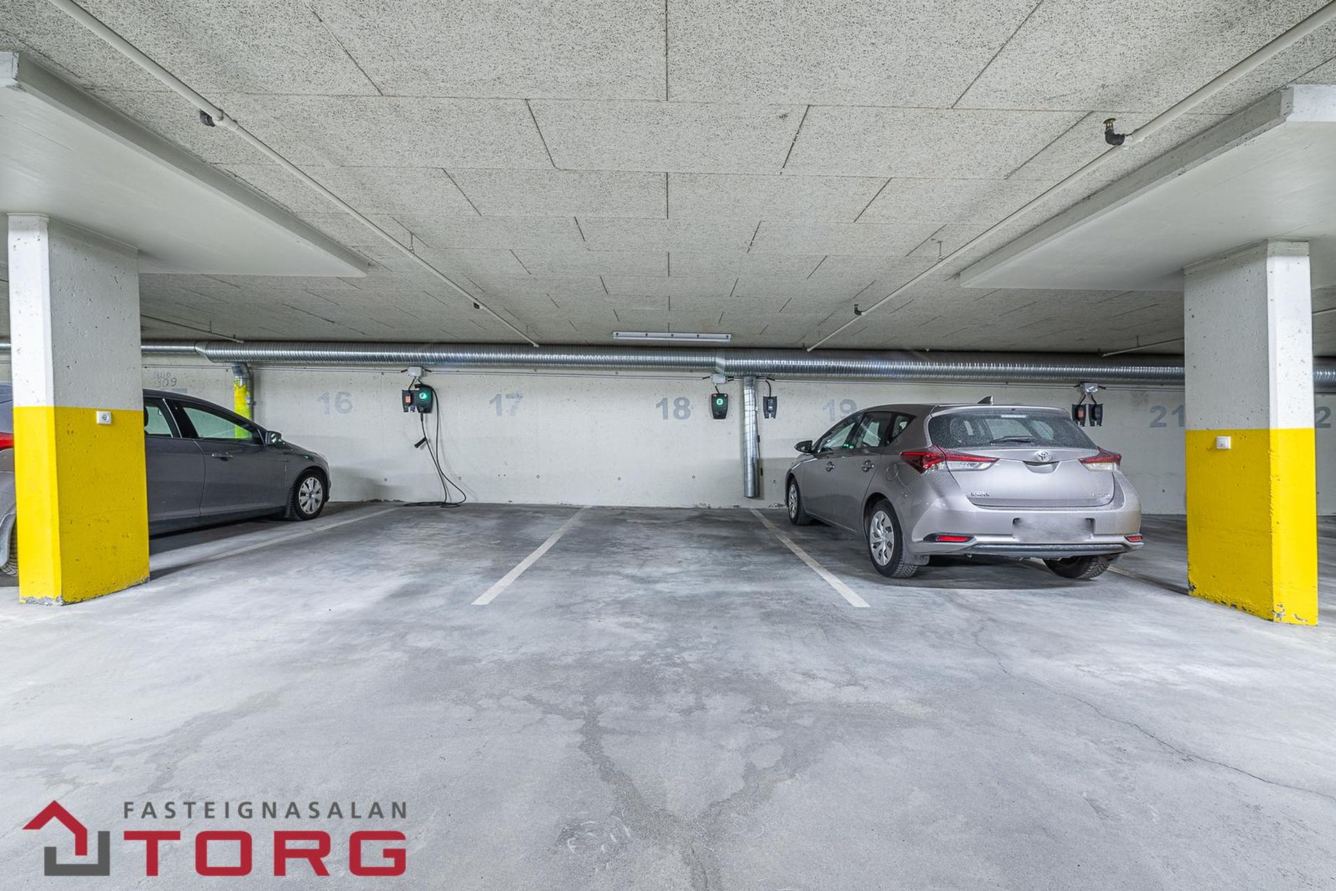 Álfkonuhvarf 55, 203 Kópavogur