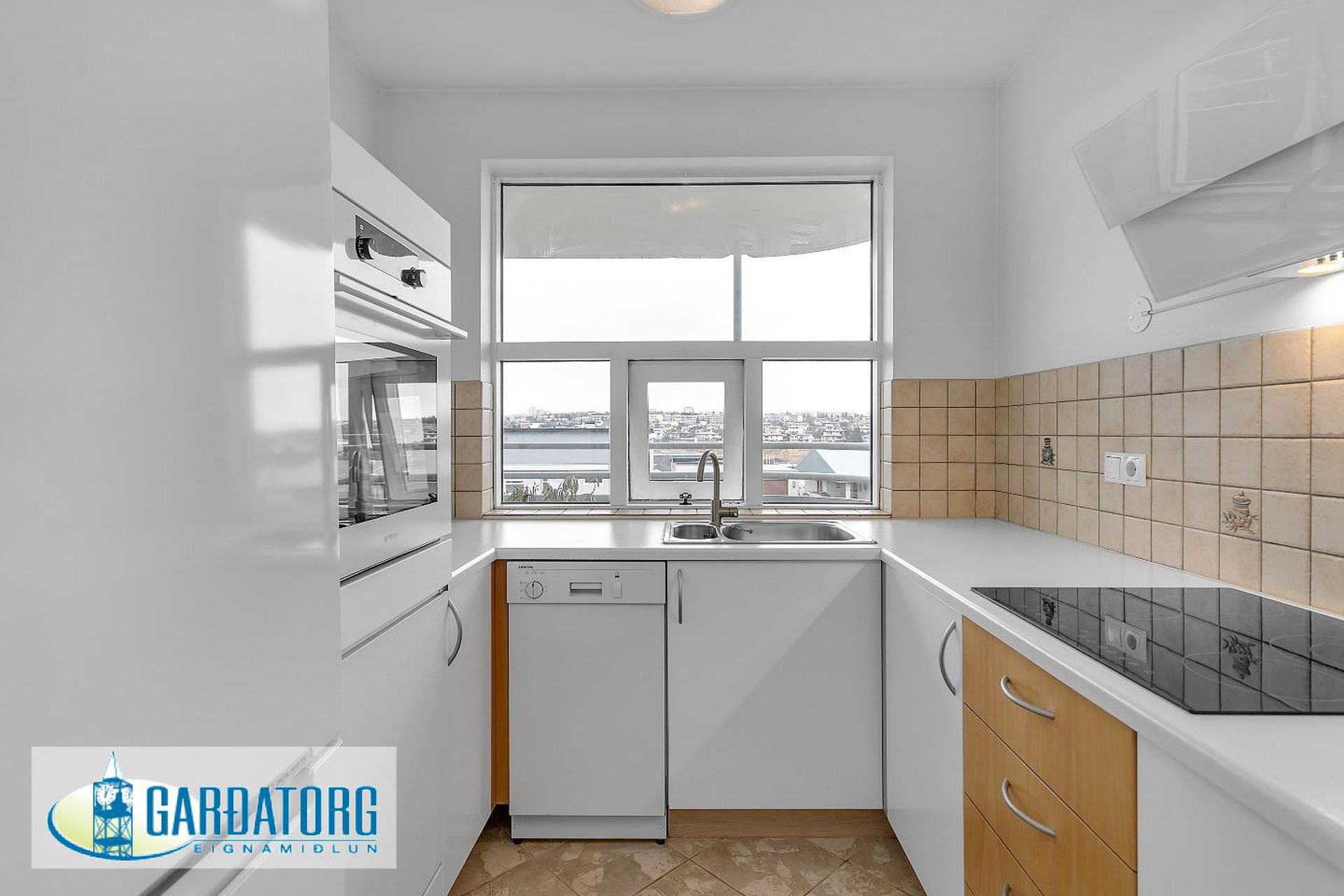 Trönuhjalli 7, 200 Kópavogur