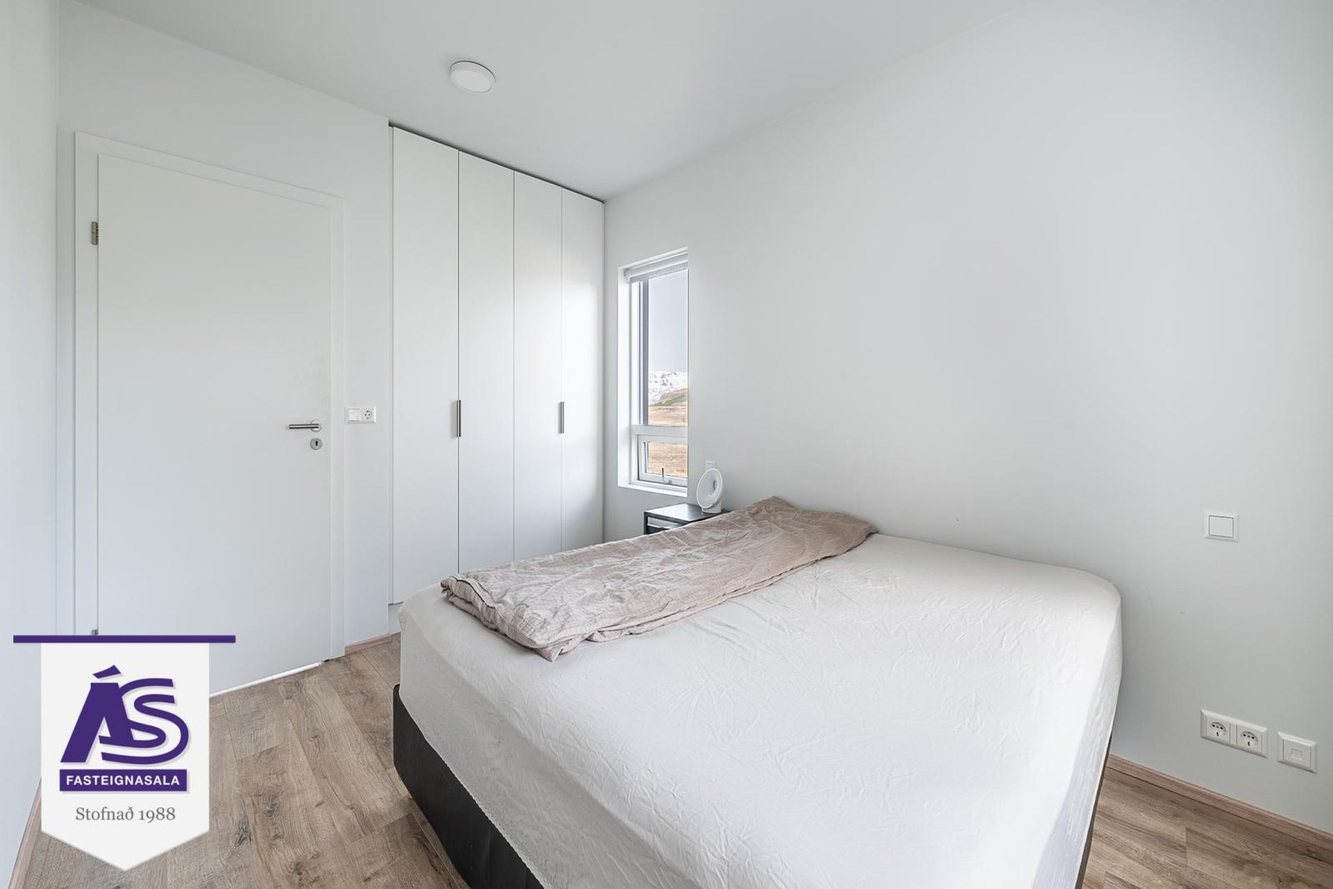 Skyggnisbraut 1, 113 Reykjavík