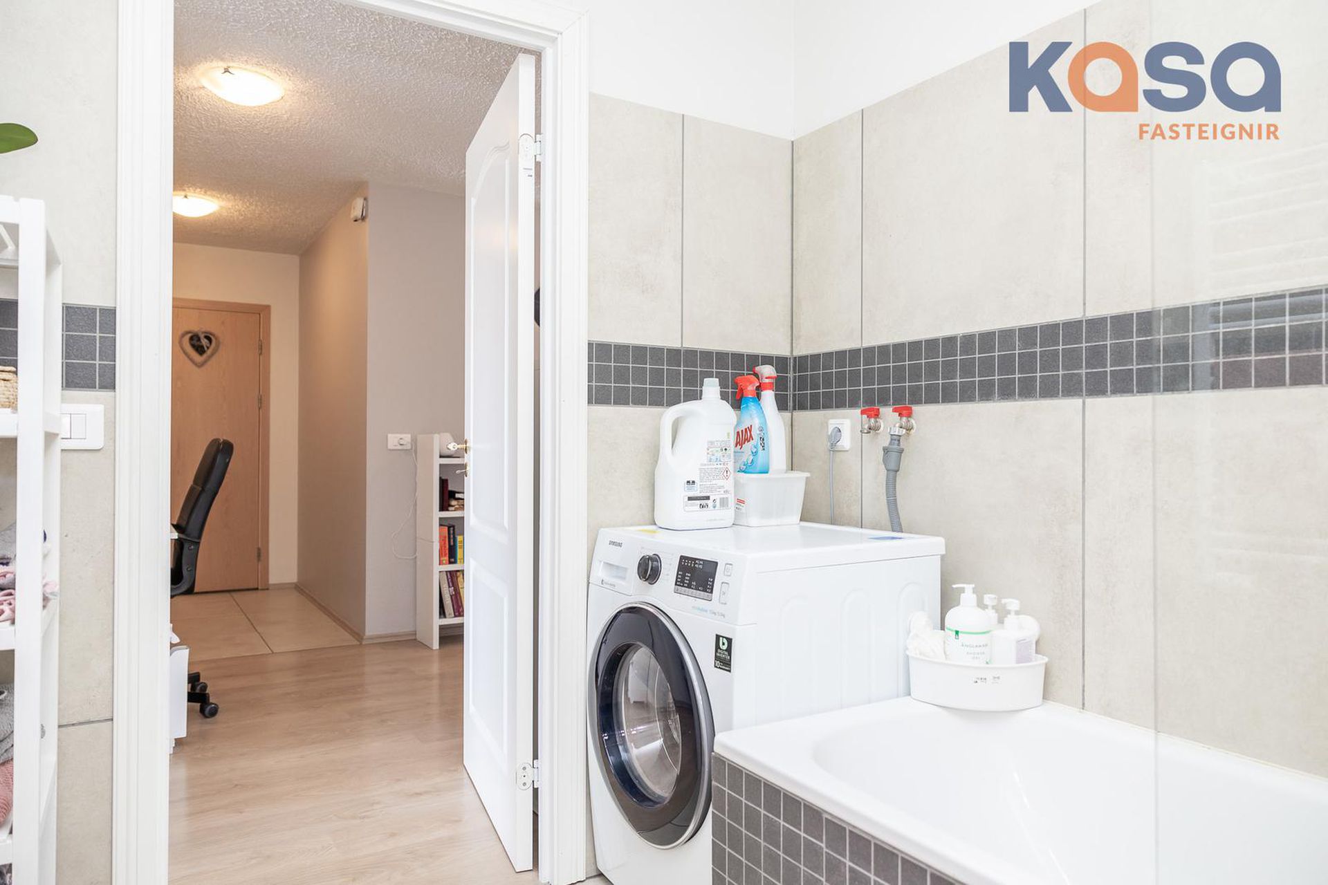 Tjarnarlundur 17, 600 Akureyri