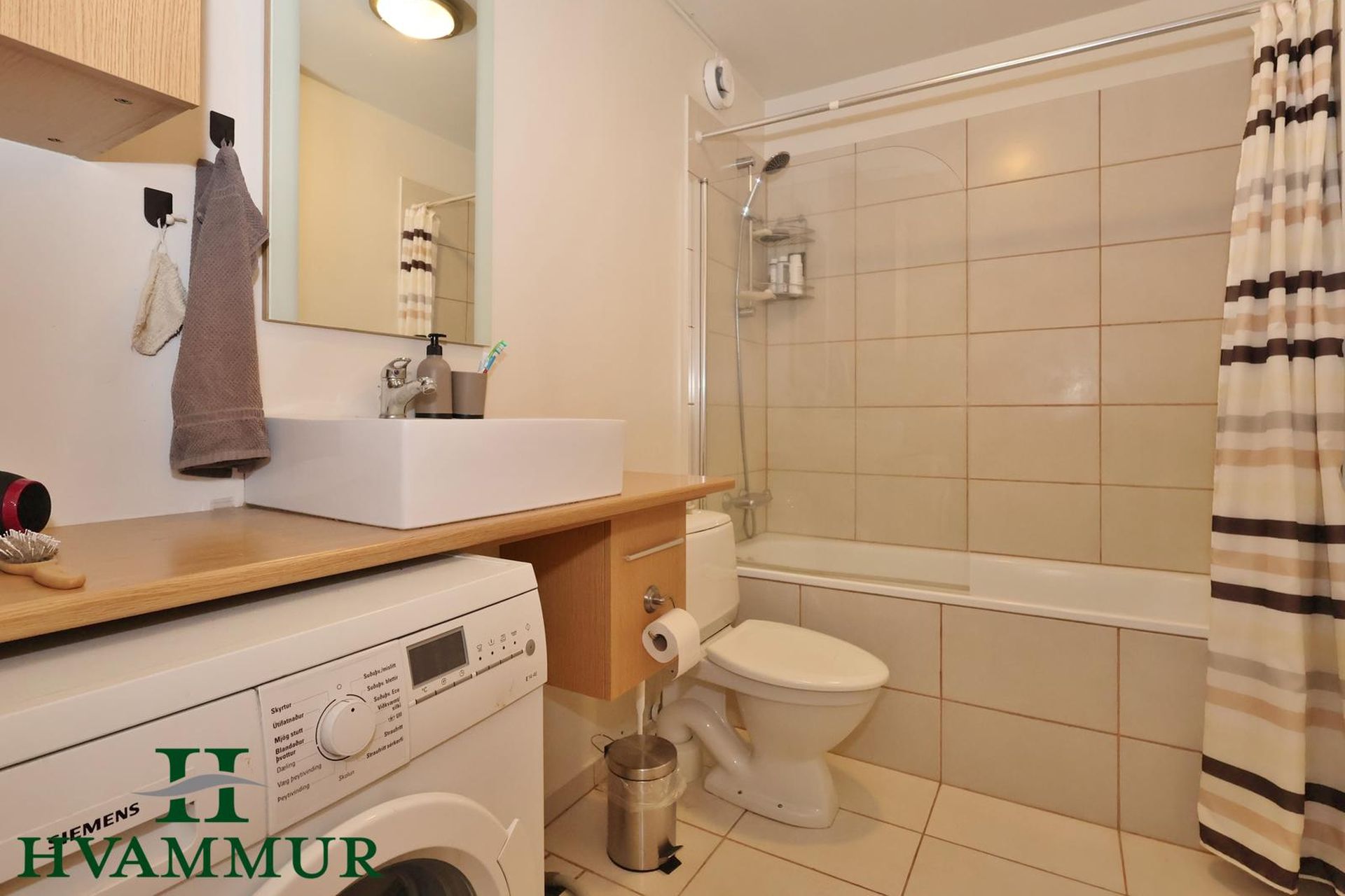 Tjarnarlundur 17, 600 Akureyri