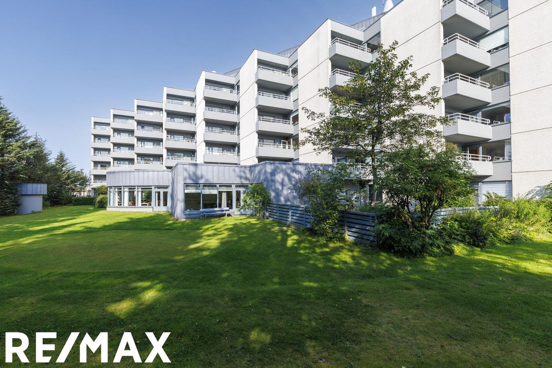 Hvassaleiti 58, 103 Reykjavík