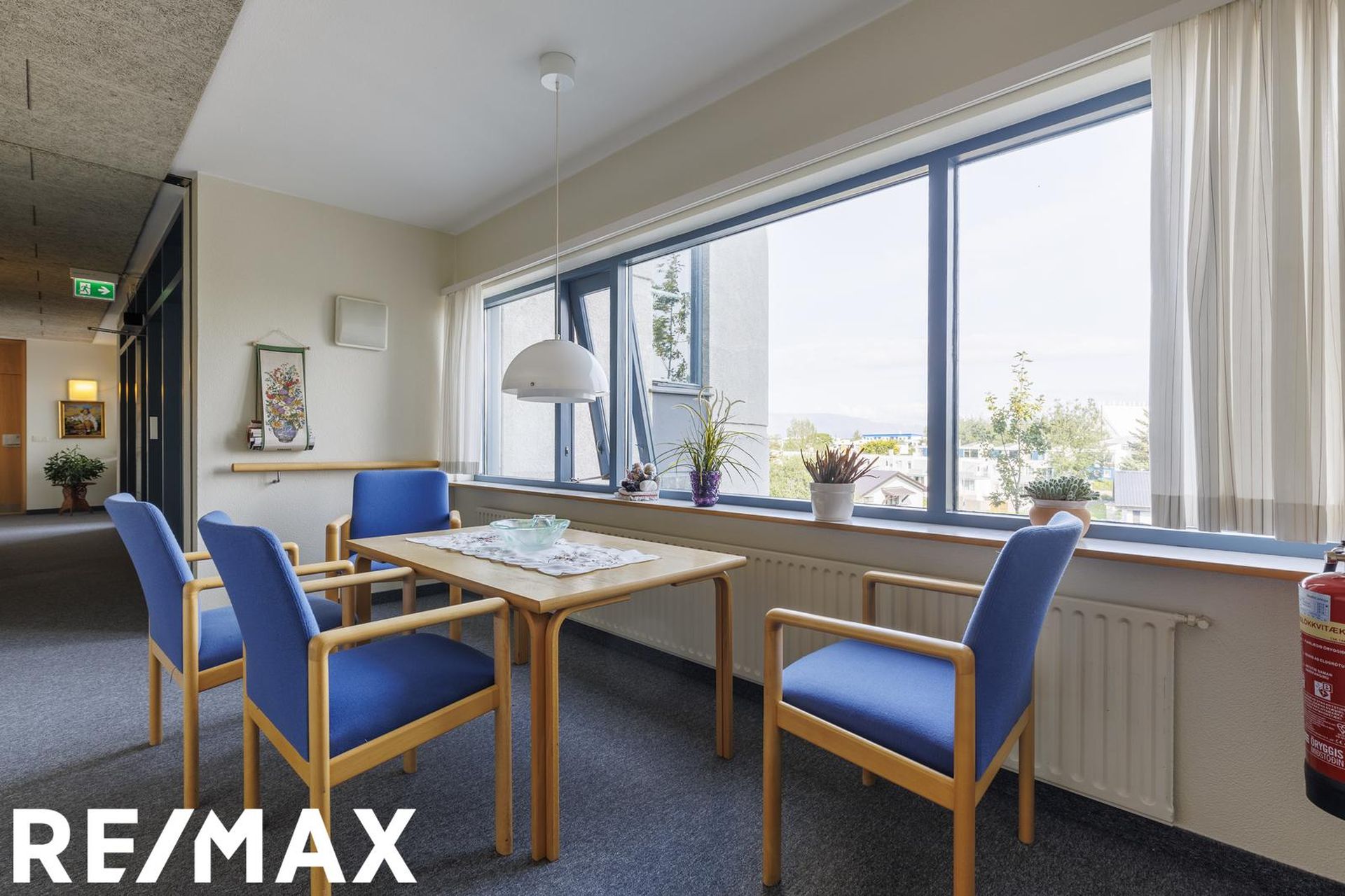 Hvassaleiti 58, 103 Reykjavík