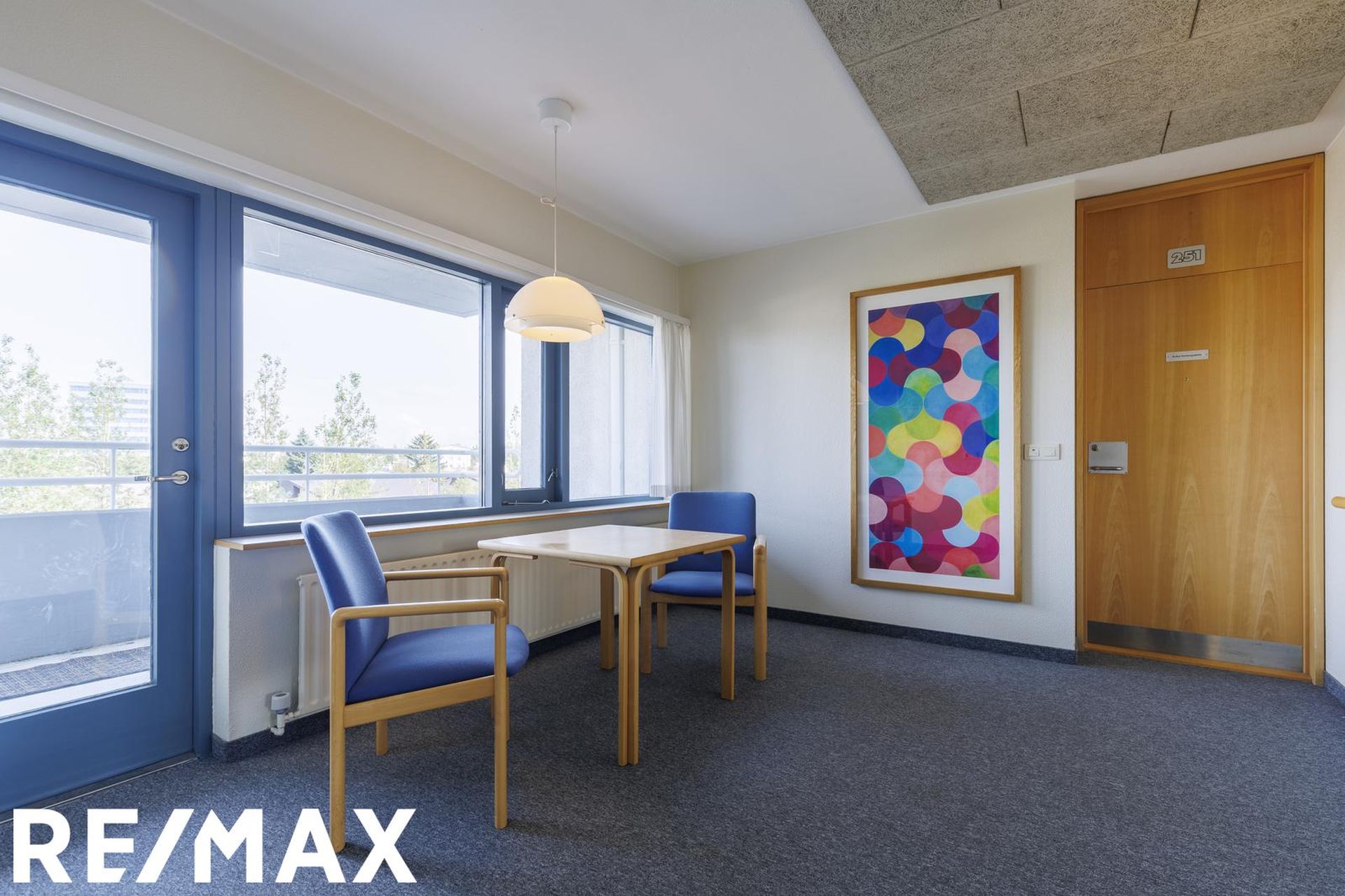 Hvassaleiti 58, 103 Reykjavík